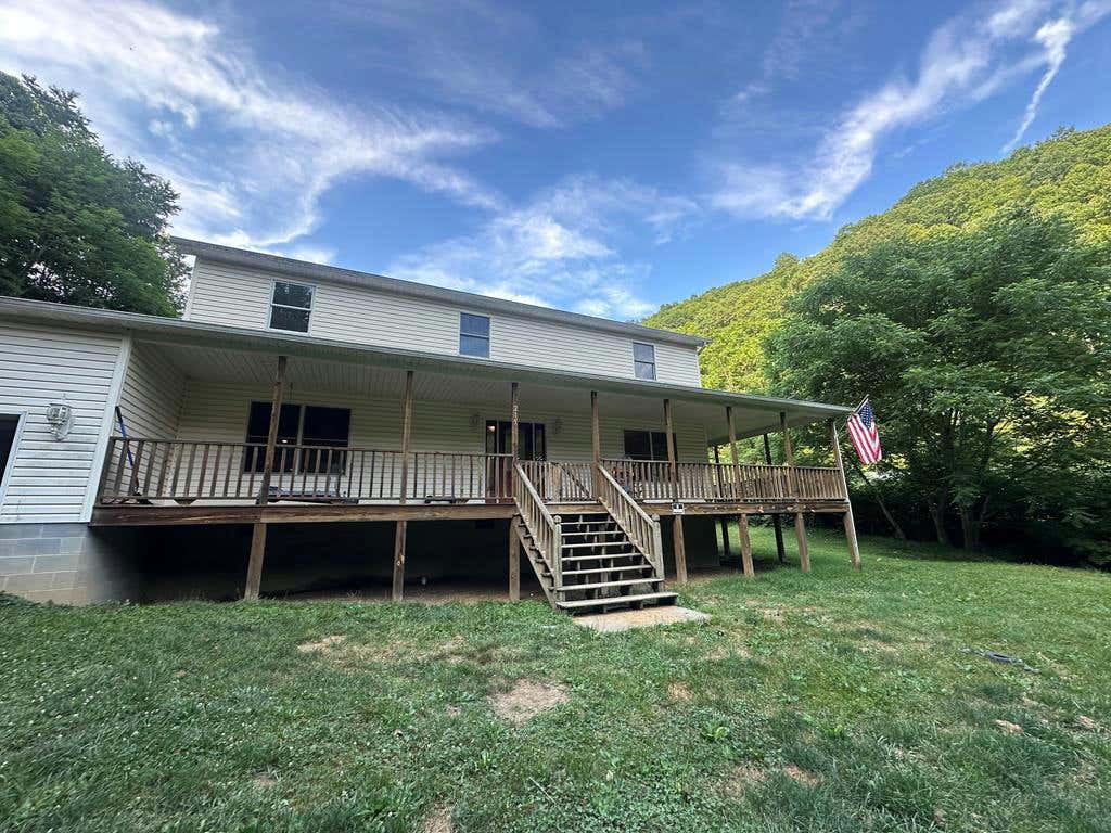 215 STURGEON BRANCH RD, DRY CREEK, WV 25062, photo 1