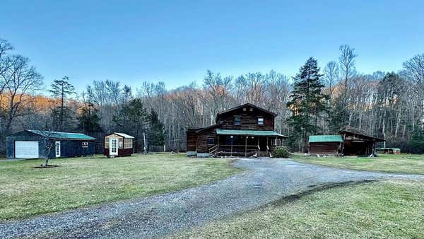 1314 N SANDBRANCH RD, MT. HOPE, WV 25880, photo 2 of 19