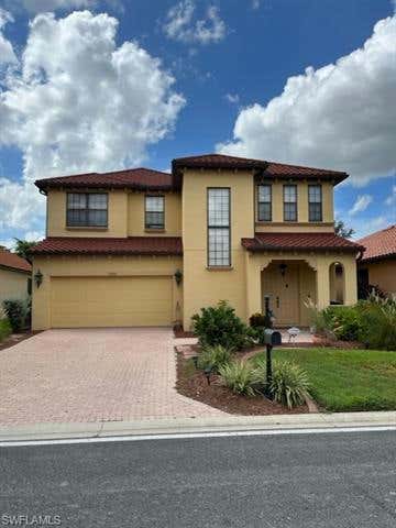 12165 COUNTRY DAY CIR, FORT MYERS, FL 33913, photo 1 of 26