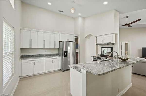 13237 GREYWOOD CIR, FORT MYERS, FL 33966 - Image 1