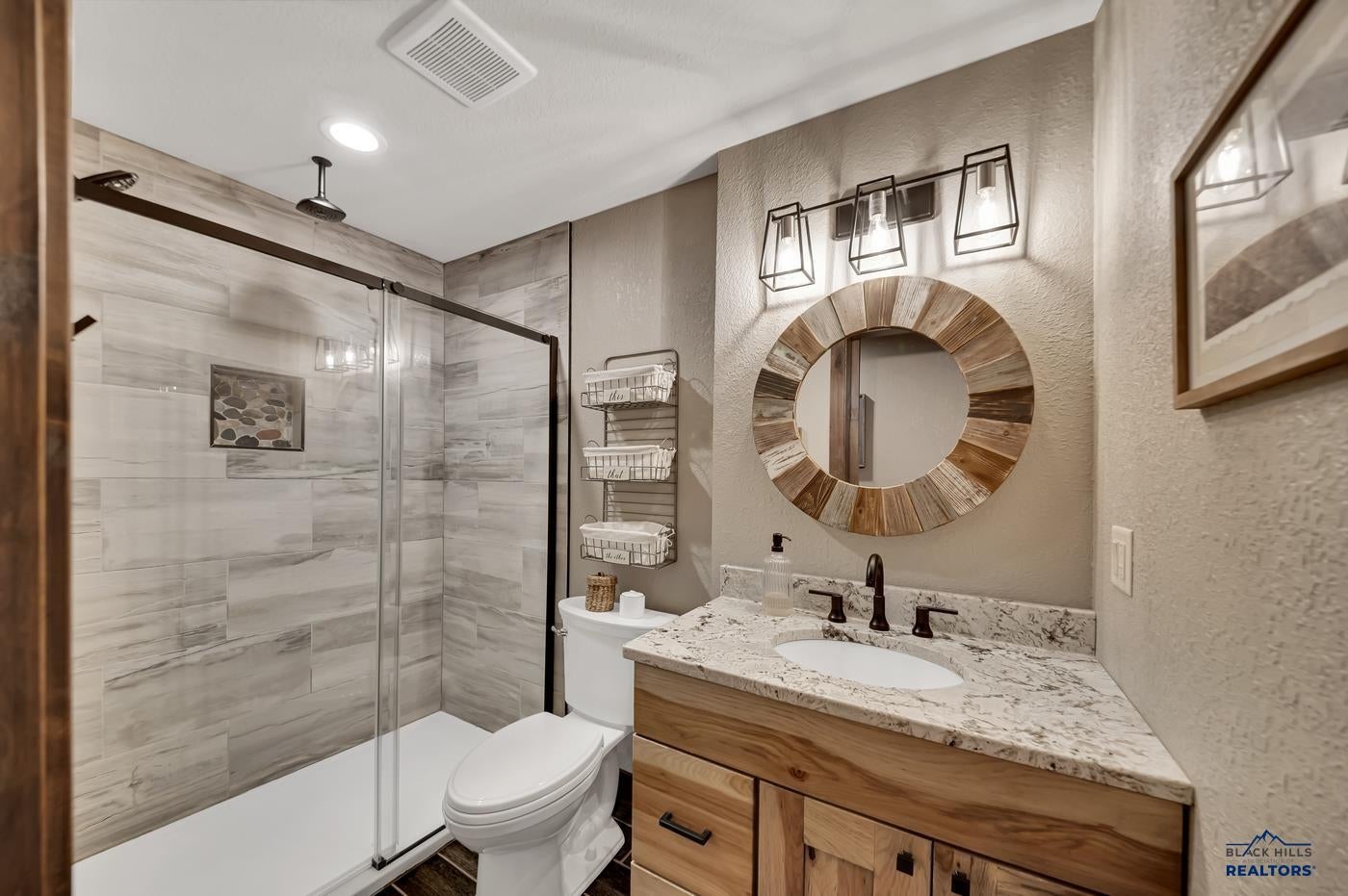 Rapid City, South Dakota, 57702, United States, 4 Bedrooms Bedrooms, ,5 BathroomsBathrooms,Residential,Active,1929407