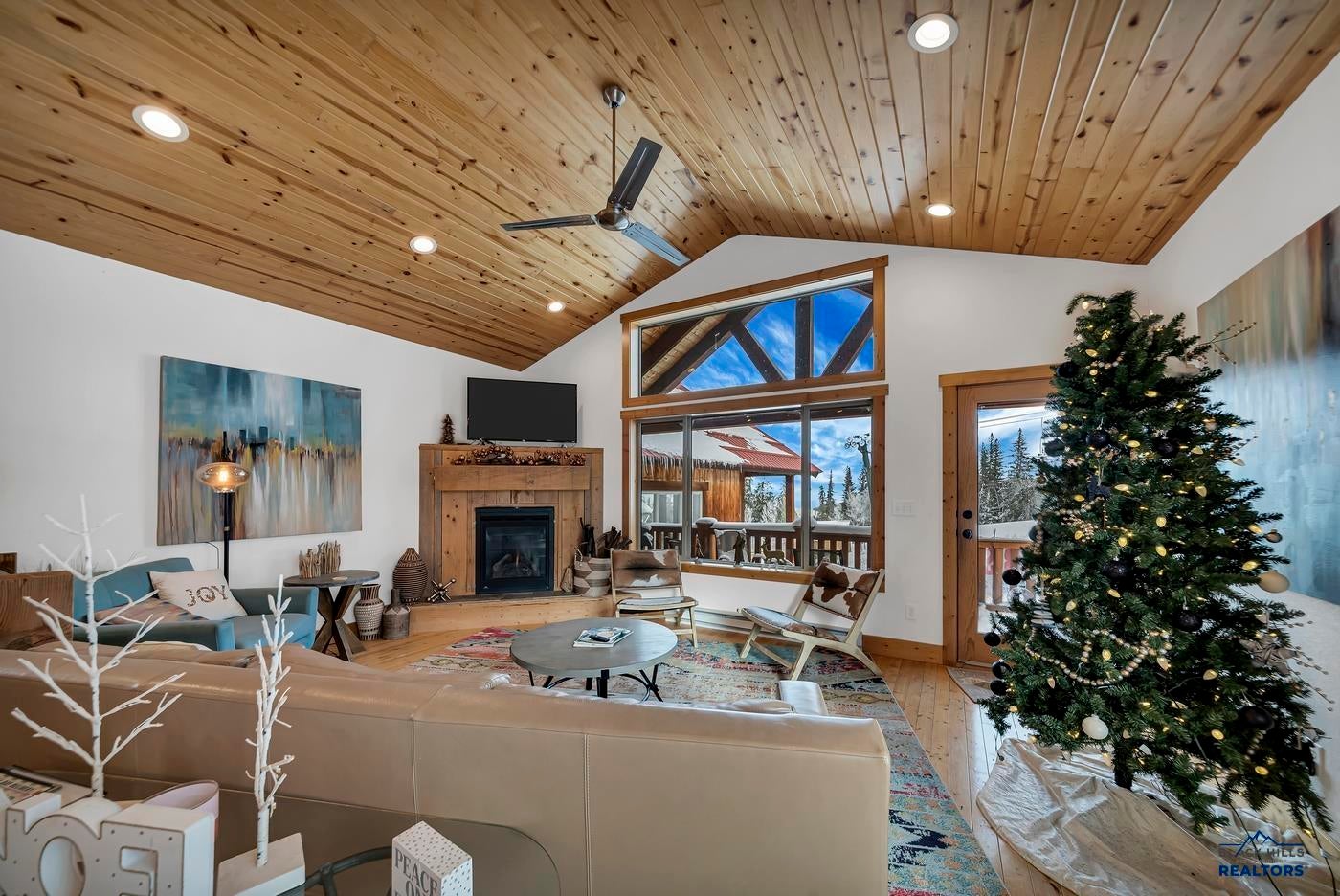 Lead, South Dakota, 57754, United States, 6 Bedrooms Bedrooms, ,5 BathroomsBathrooms,Residential,Active,2006805