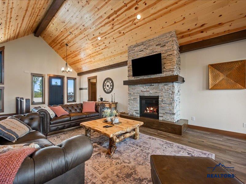 Lead, South Dakota, 57754, United States, ,5 BathroomsBathrooms,Residential,Active,1988705