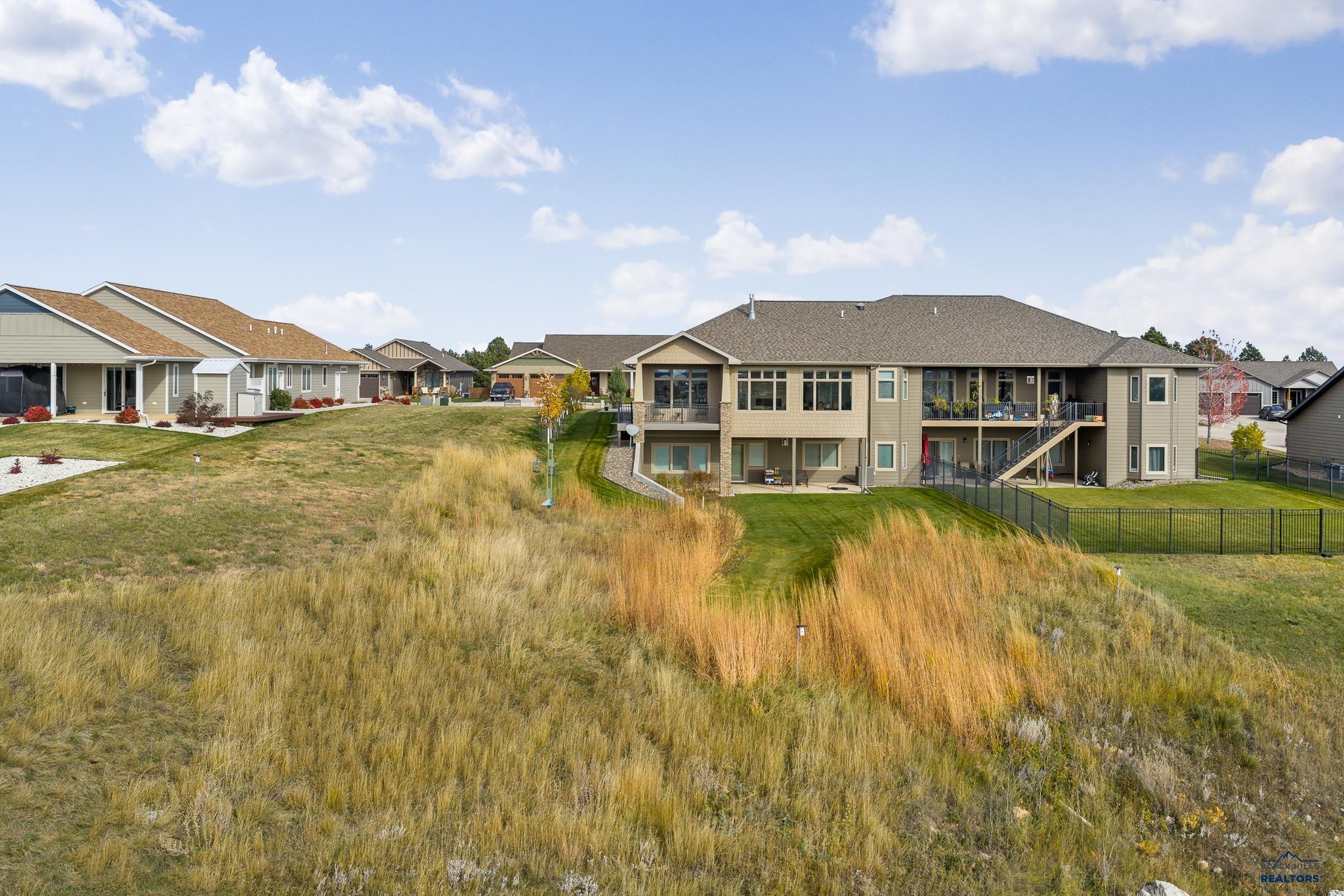 Rapid City, South Dakota, 57701, United States, 3 Bedrooms Bedrooms, ,4 BathroomsBathrooms,Residential,Active,1973540