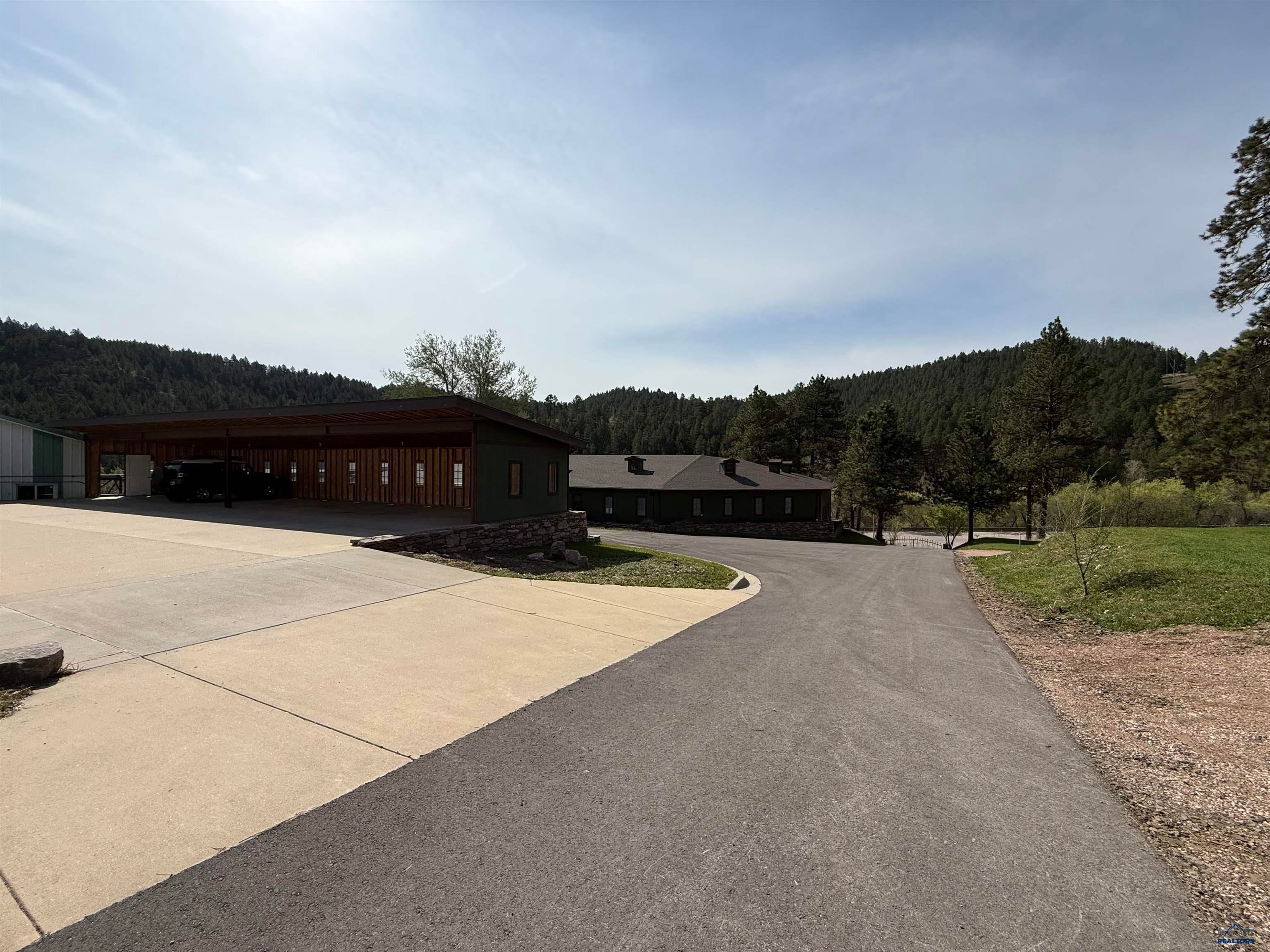 Rapid City, South Dakota, 57702, United States, 4 Bedrooms Bedrooms, ,6 BathroomsBathrooms,Residential,Contingent,1820846
