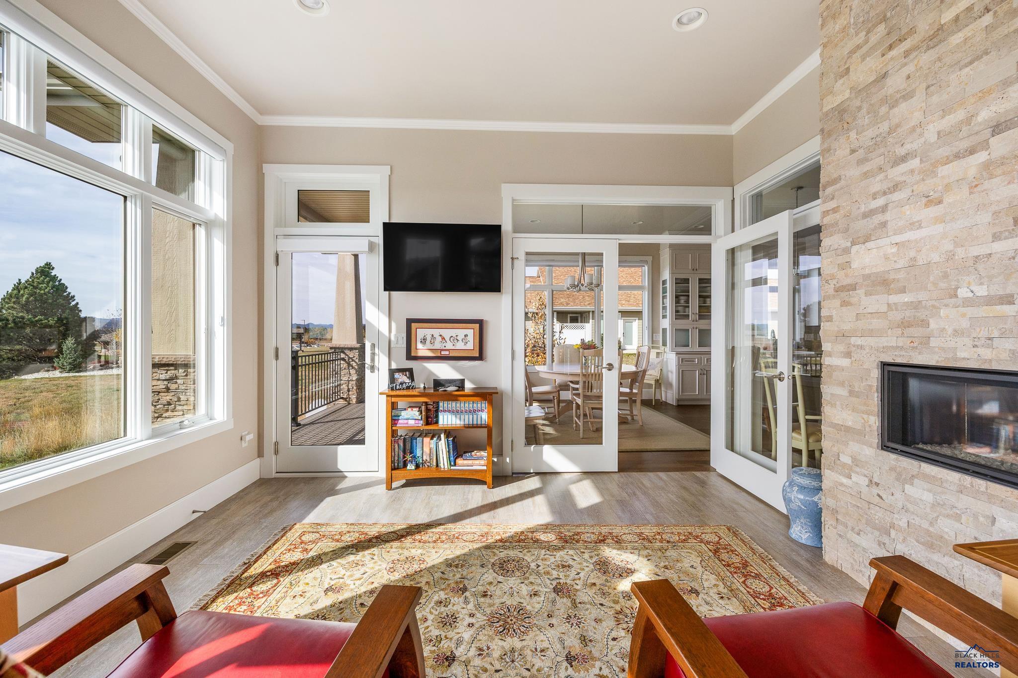 Rapid City, South Dakota, 57701, United States, 3 Bedrooms Bedrooms, ,4 BathroomsBathrooms,Residential,Active,1973540