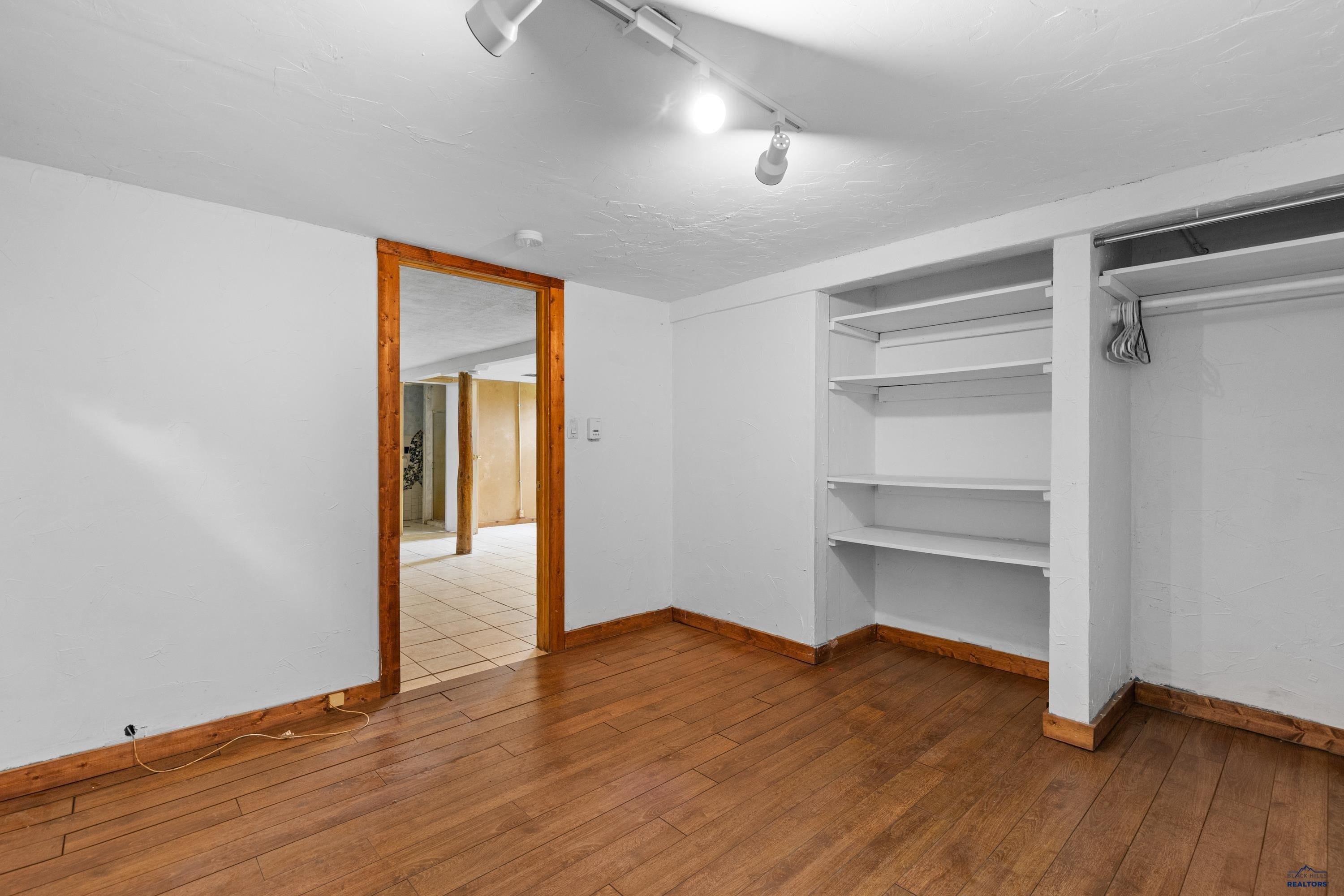 Rapid City, South Dakota, 57702, United States, 6 Bedrooms Bedrooms, ,6 BathroomsBathrooms,Residential,Active,1952058