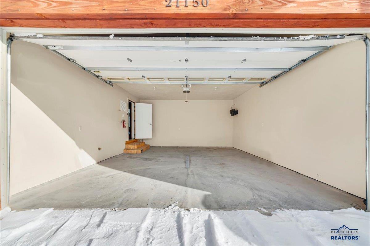 Lead, South Dakota, 57754, United States, 3 Bedrooms Bedrooms, ,4 BathroomsBathrooms,Residential,Active,2007249