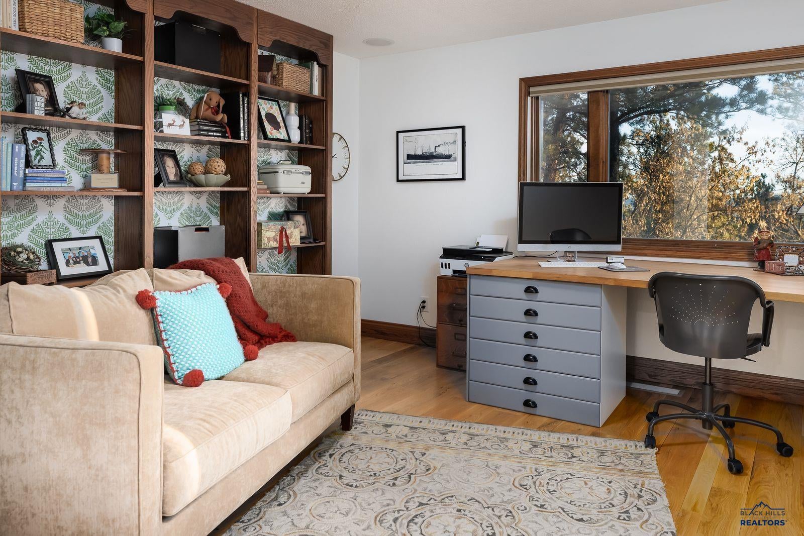 Rapid City, South Dakota, 57702, United States, 5 Bedrooms Bedrooms, ,5 BathroomsBathrooms,Residential,Active,2012231