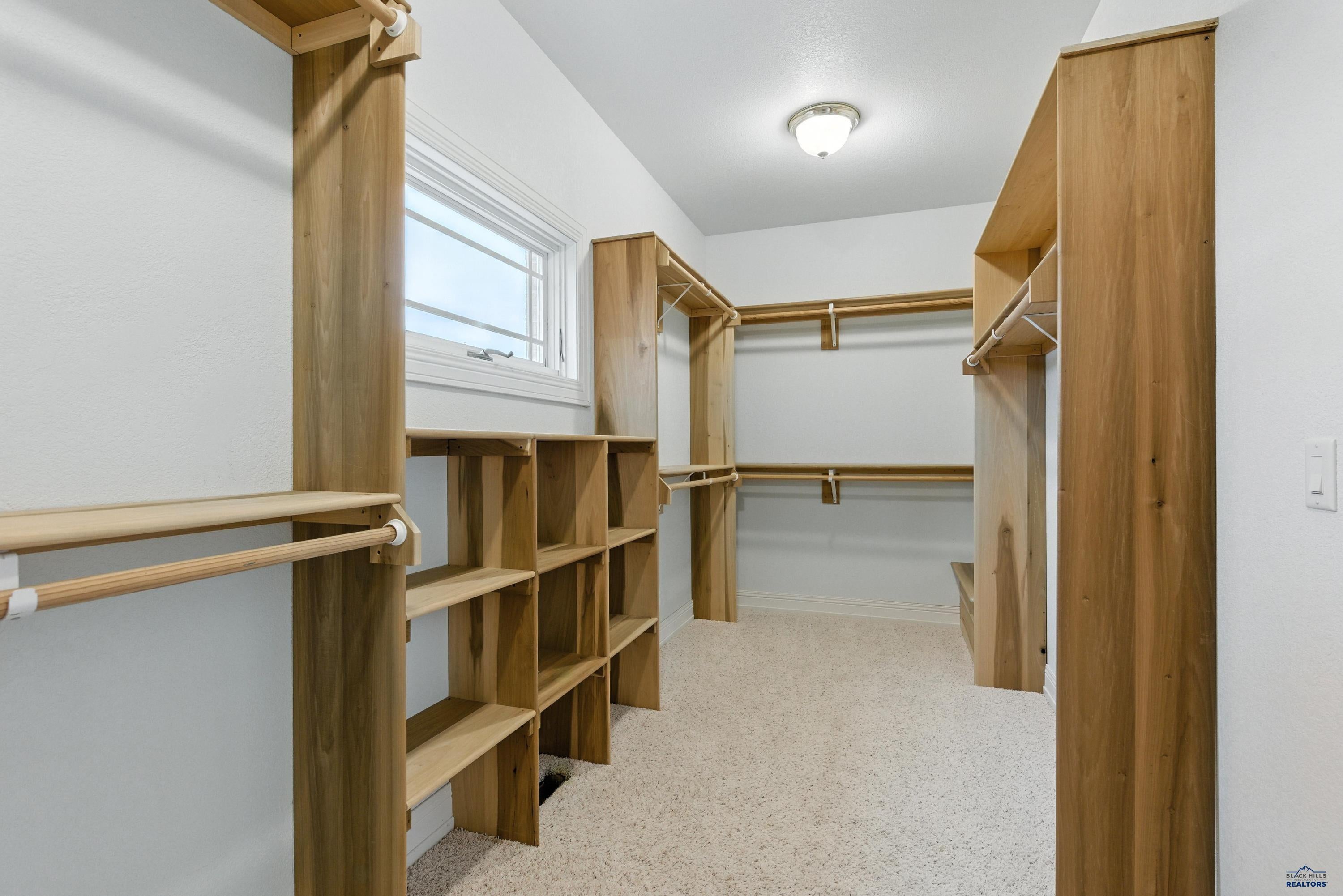 Piedmont, South Dakota, 57769, United States, 4 Bedrooms Bedrooms, ,4 BathroomsBathrooms,Residential,Active,1904172