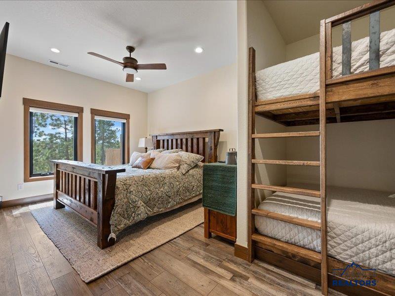 Lead, South Dakota, 57754, United States, ,5 BathroomsBathrooms,Residential,Active,1825060