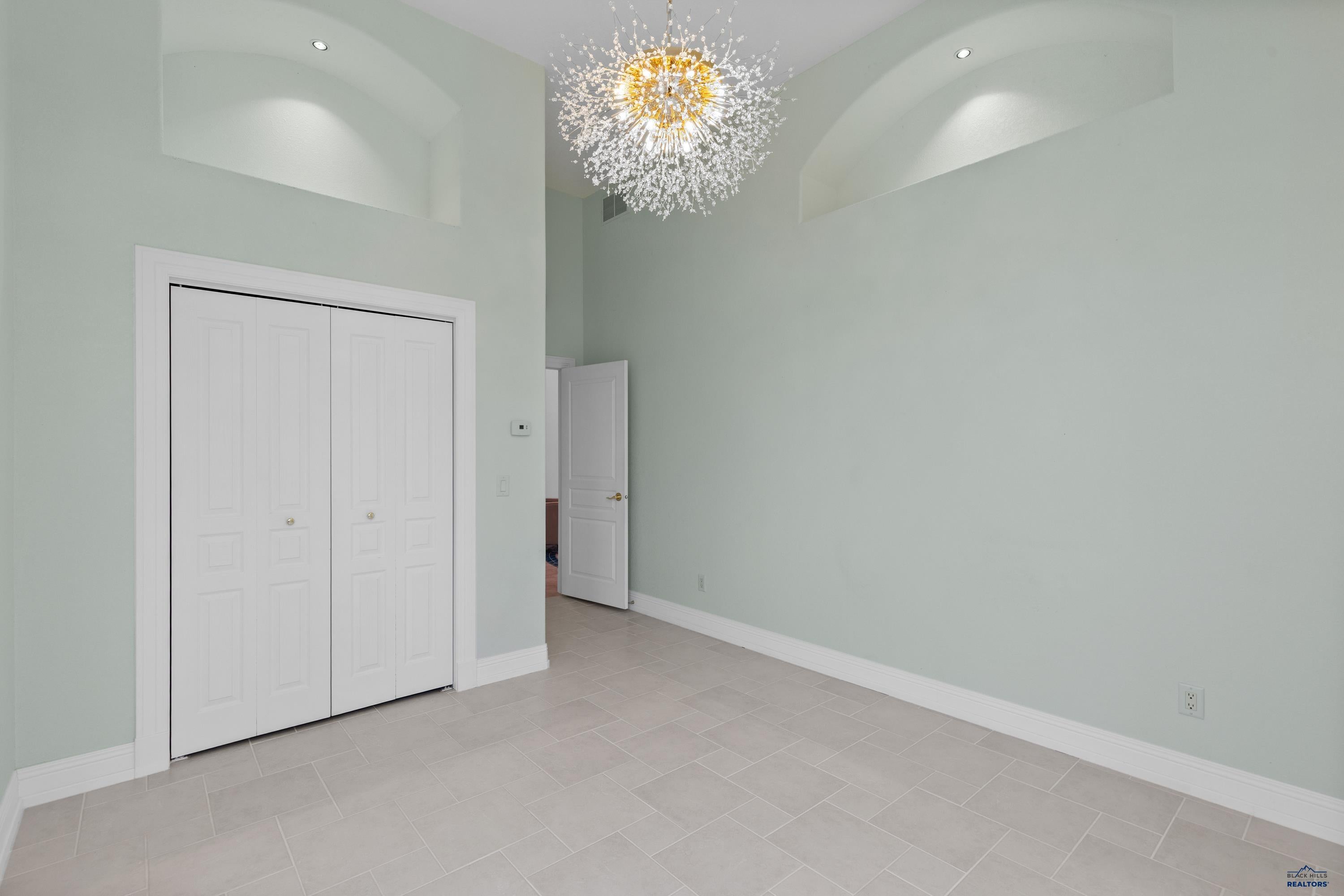 Piedmont, South Dakota, 57769, United States, 4 Bedrooms Bedrooms, ,4 BathroomsBathrooms,Residential,Active,1904172