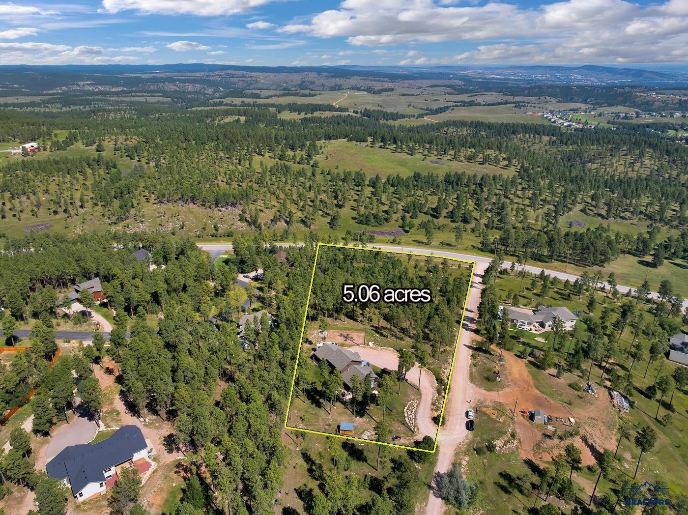 Rapid City, South Dakota, 57702, United States, 4 Bedrooms Bedrooms, ,5 BathroomsBathrooms,Residential,Active,1929407
