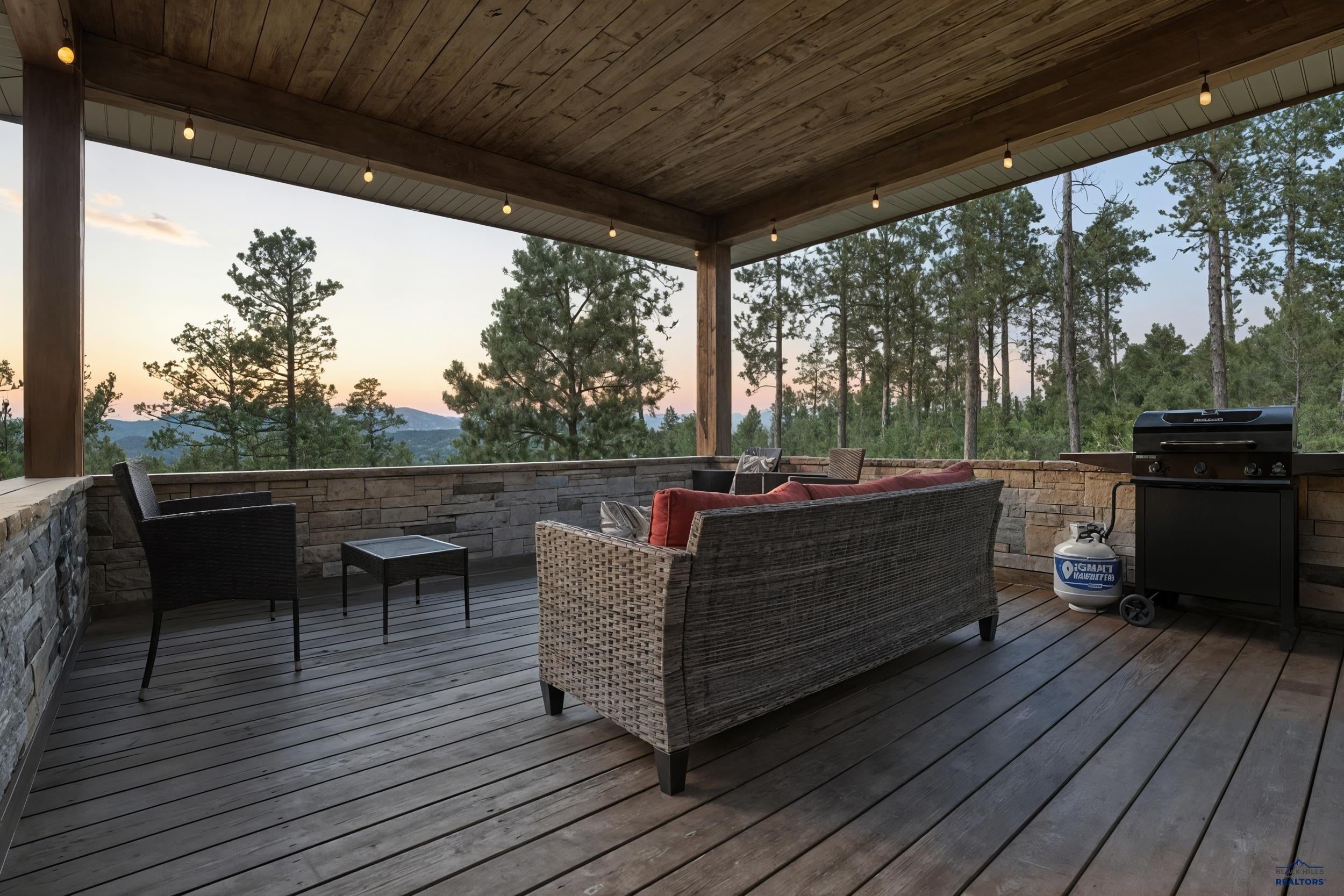 Lead, South Dakota, 57754, United States, 5 Bedrooms Bedrooms, ,4 BathroomsBathrooms,Residential,Active,1945366