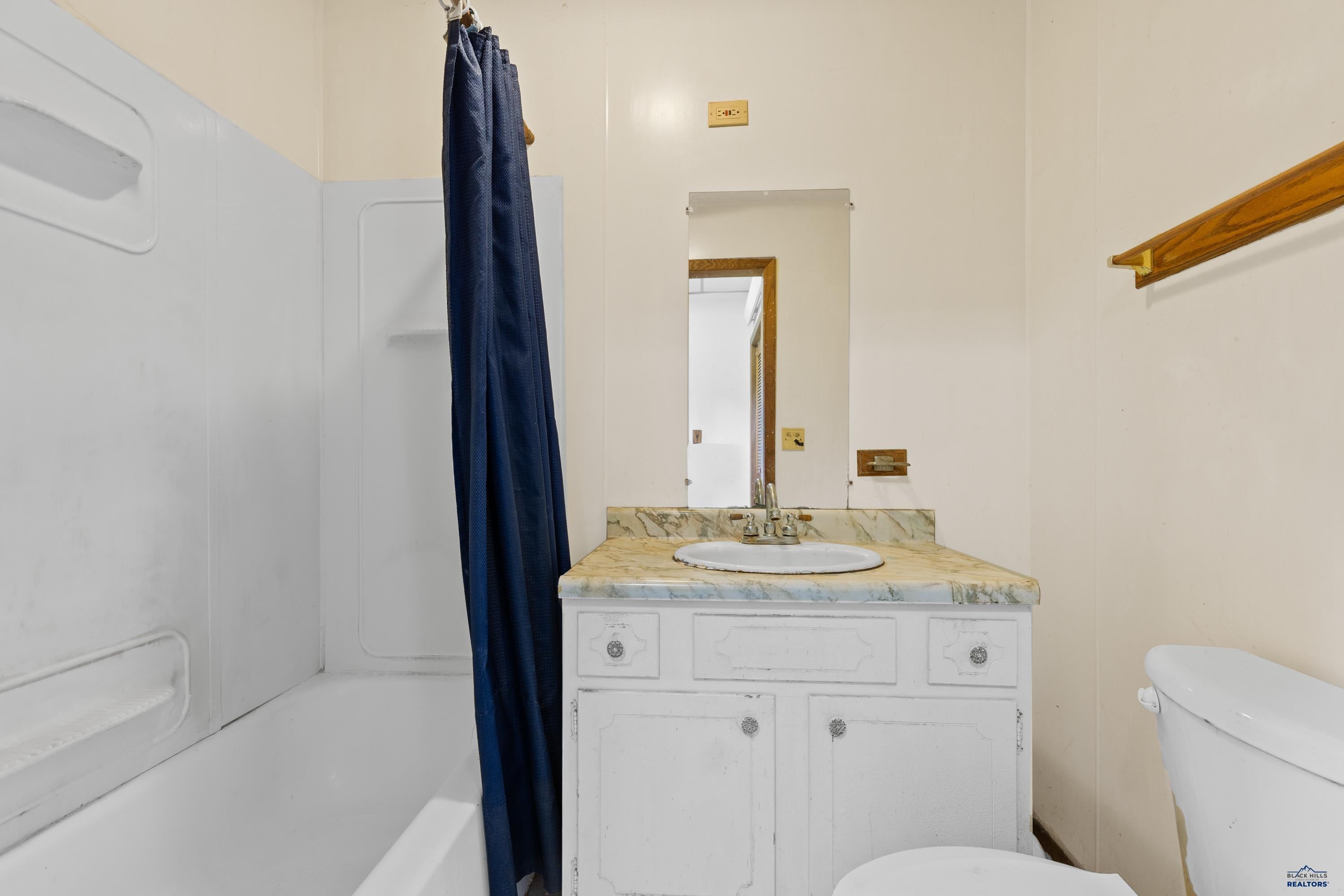 Rapid City, South Dakota, 57702, United States, 6 Bedrooms Bedrooms, ,6 BathroomsBathrooms,Residential,Active,1952058