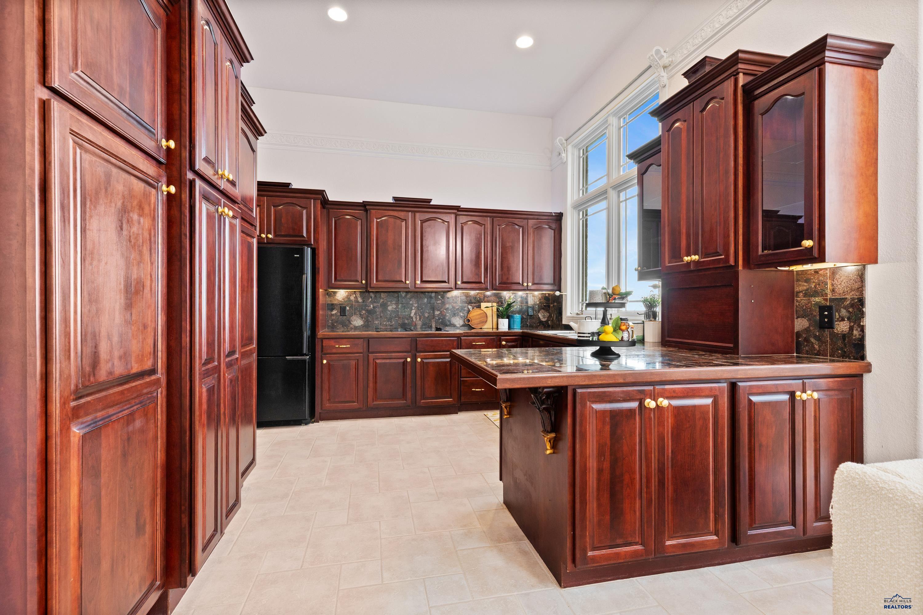 Piedmont, South Dakota, 57769, United States, 4 Bedrooms Bedrooms, ,4 BathroomsBathrooms,Residential,Active,1904172