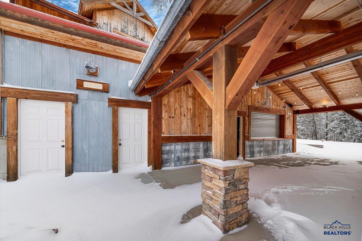 Lead, South Dakota, 57754, United States, 3 Bedrooms Bedrooms, ,4 BathroomsBathrooms,Residential,Active,2007249