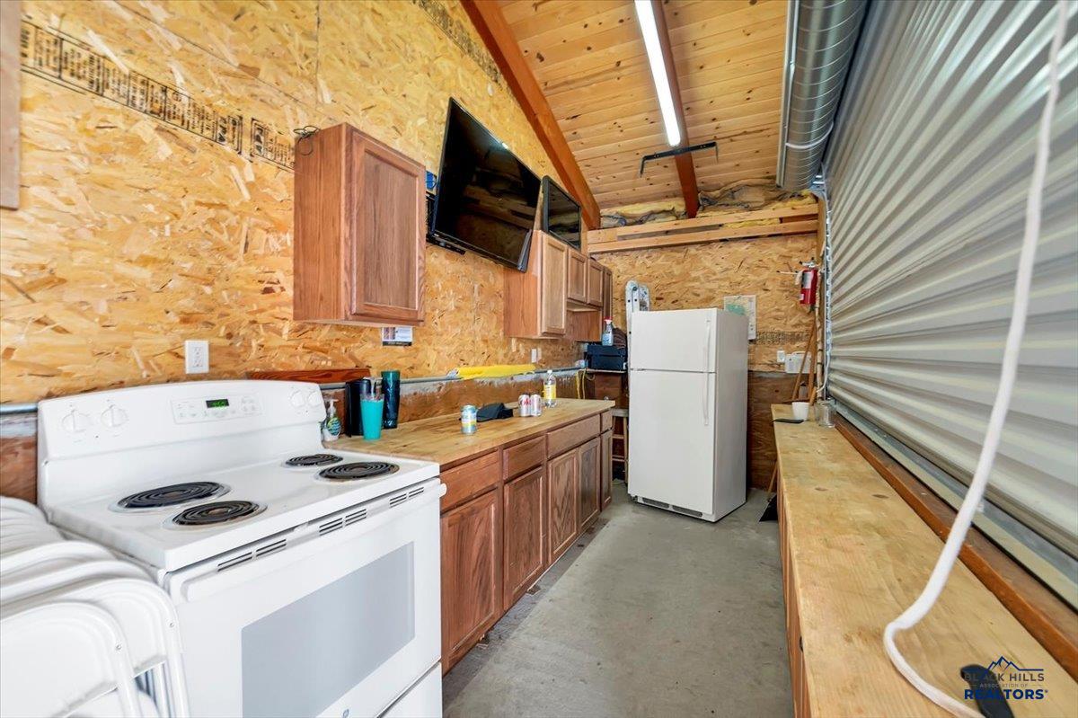 Lead, South Dakota, 57754, United States, 3 Bedrooms Bedrooms, ,4 BathroomsBathrooms,Residential,Active,2007249