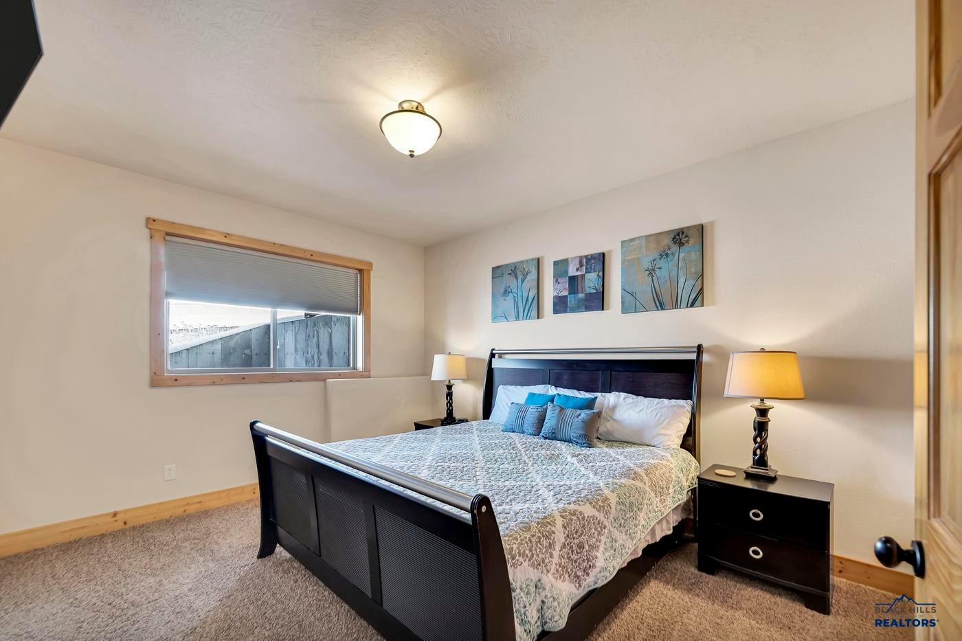 Lead, South Dakota, 57754, United States, 3 Bedrooms Bedrooms, ,3 BathroomsBathrooms,Residential,Active,2007127