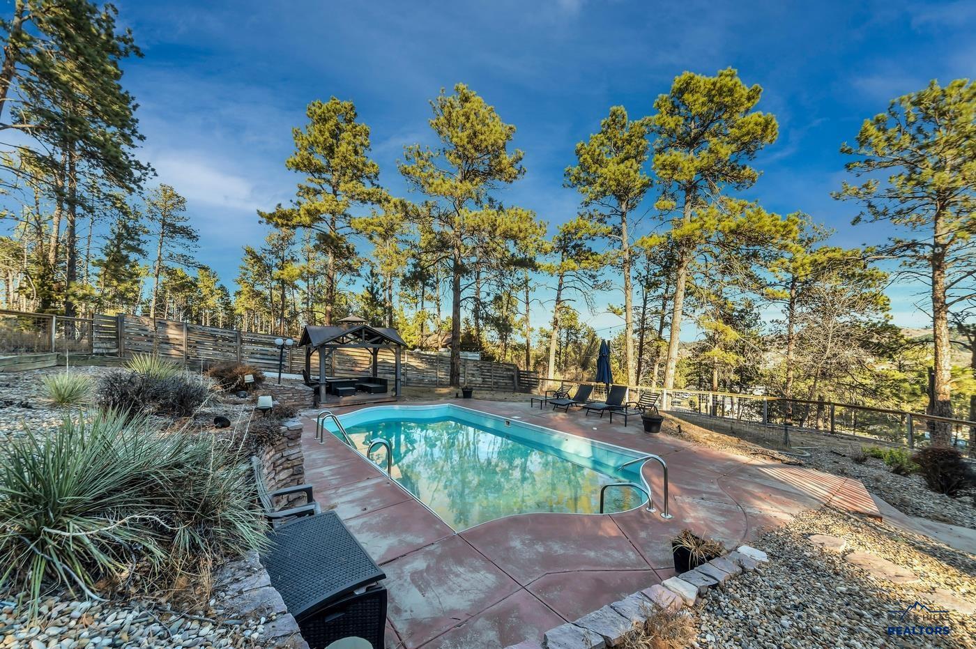 Rapid City, South Dakota, 57702, United States, ,3 BathroomsBathrooms,Residential,Active,1701616