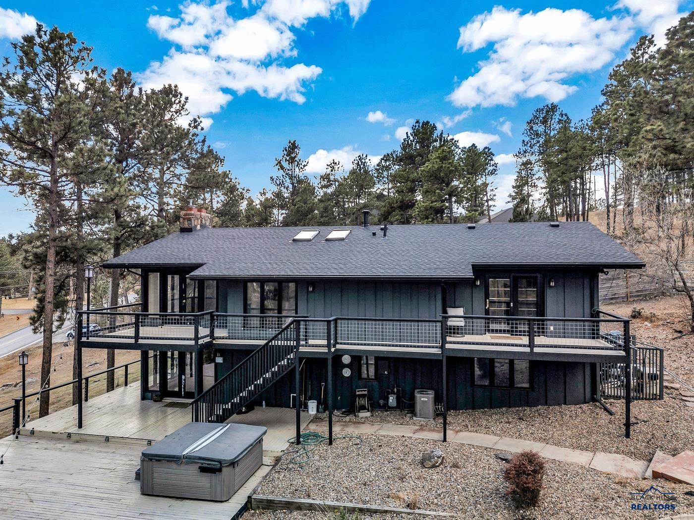 Rapid City, South Dakota, 57702, United States, ,3 BathroomsBathrooms,Residential,Active,1701616