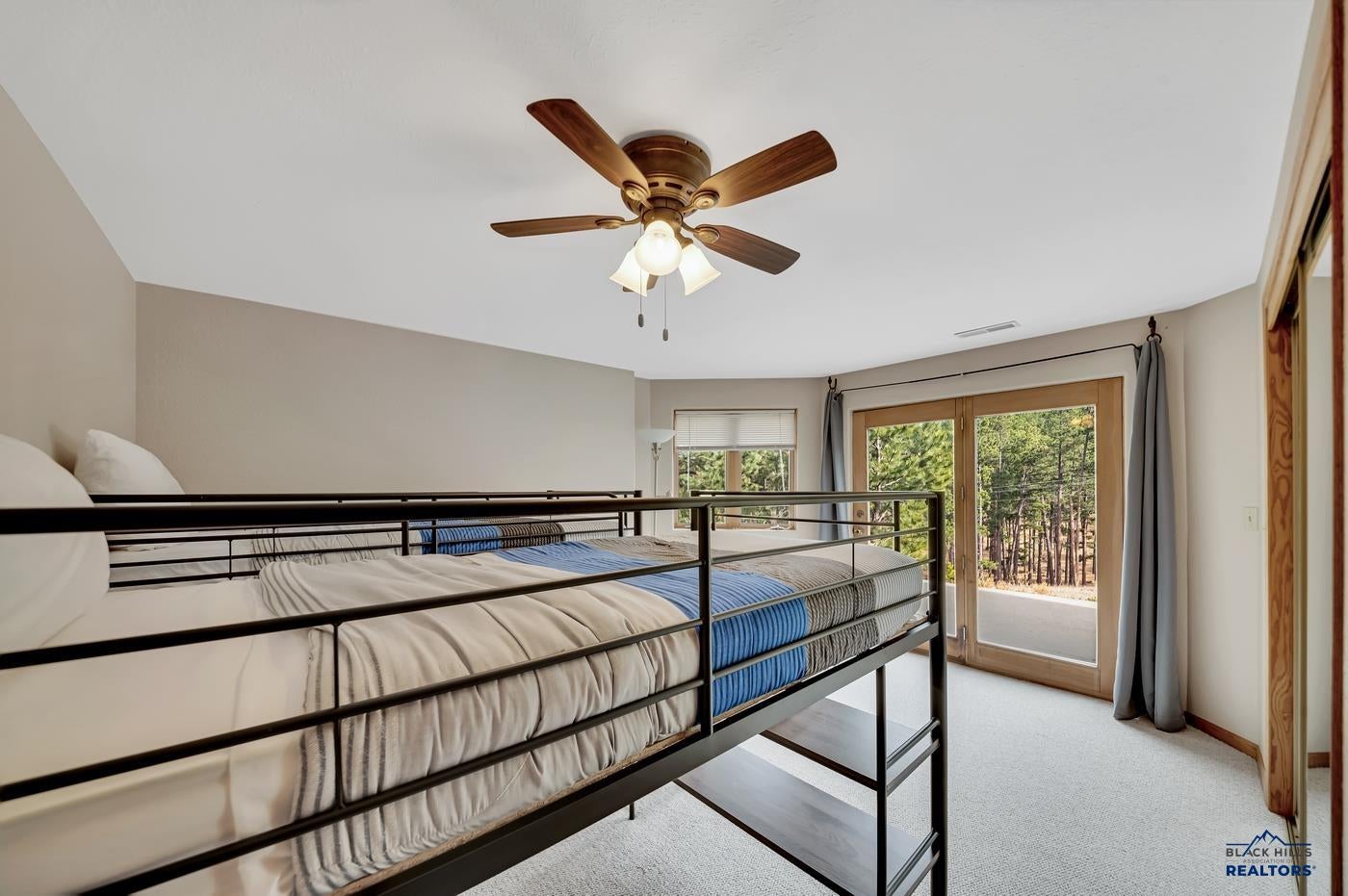 Rapid City, South Dakota, 57702, United States, 5 Bedrooms Bedrooms, ,3 BathroomsBathrooms,Residential,Active,1764101