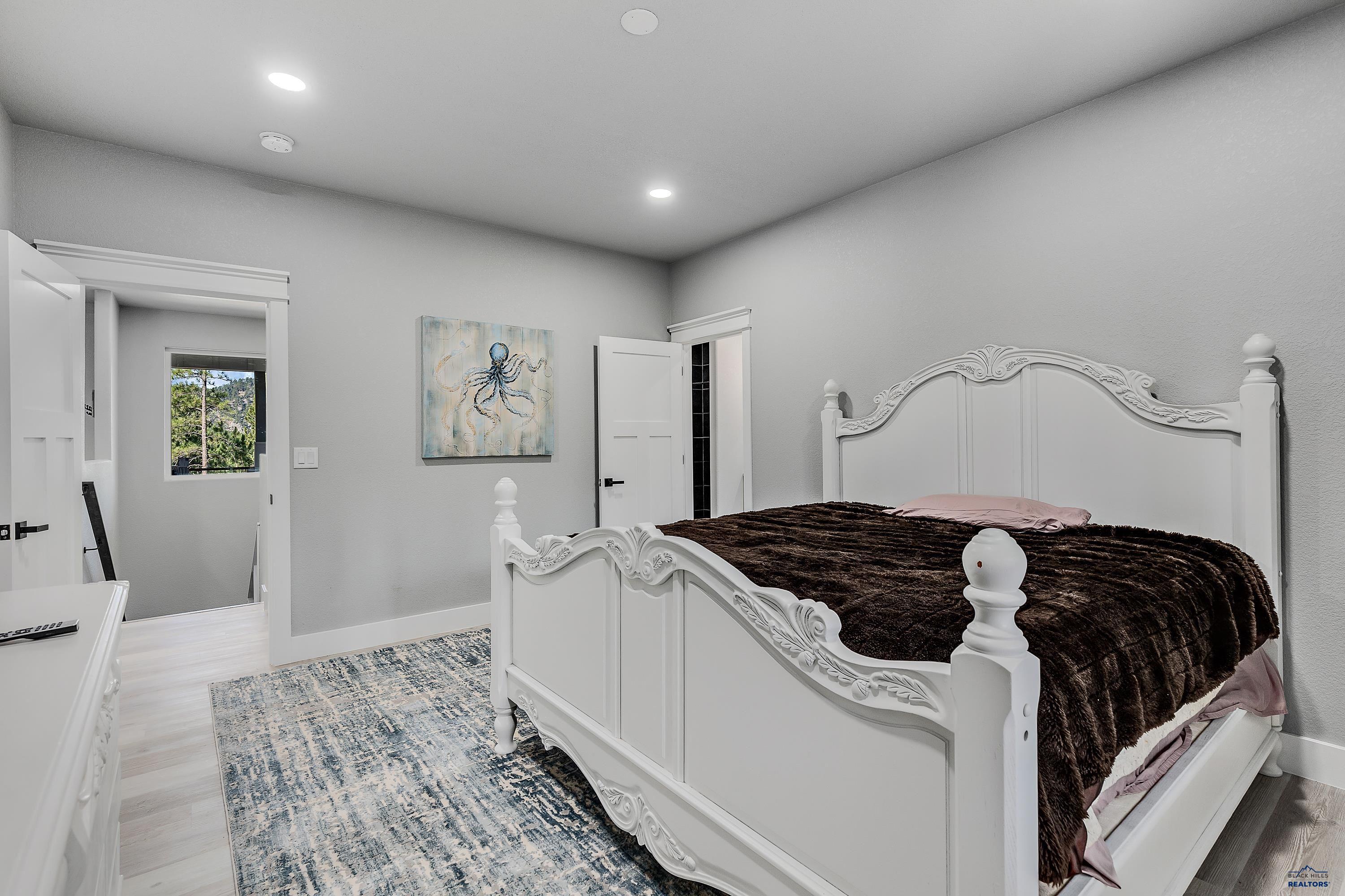 Rapid City, South Dakota, 57702, United States, 3 Bedrooms Bedrooms, ,4 BathroomsBathrooms,Residential,Active,1902956