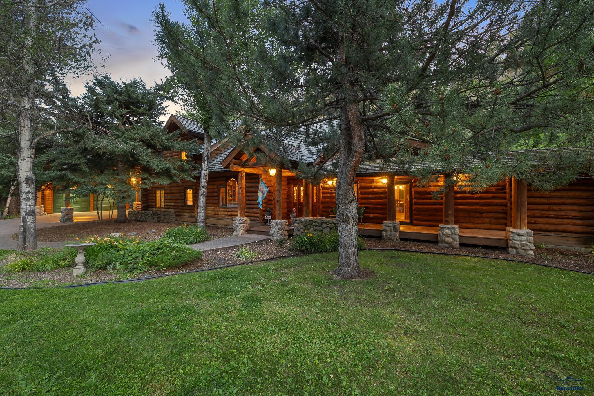 Rapid City, South Dakota, 57702, United States, 3 Bedrooms Bedrooms, ,3 BathroomsBathrooms,Residential,Active,1902954