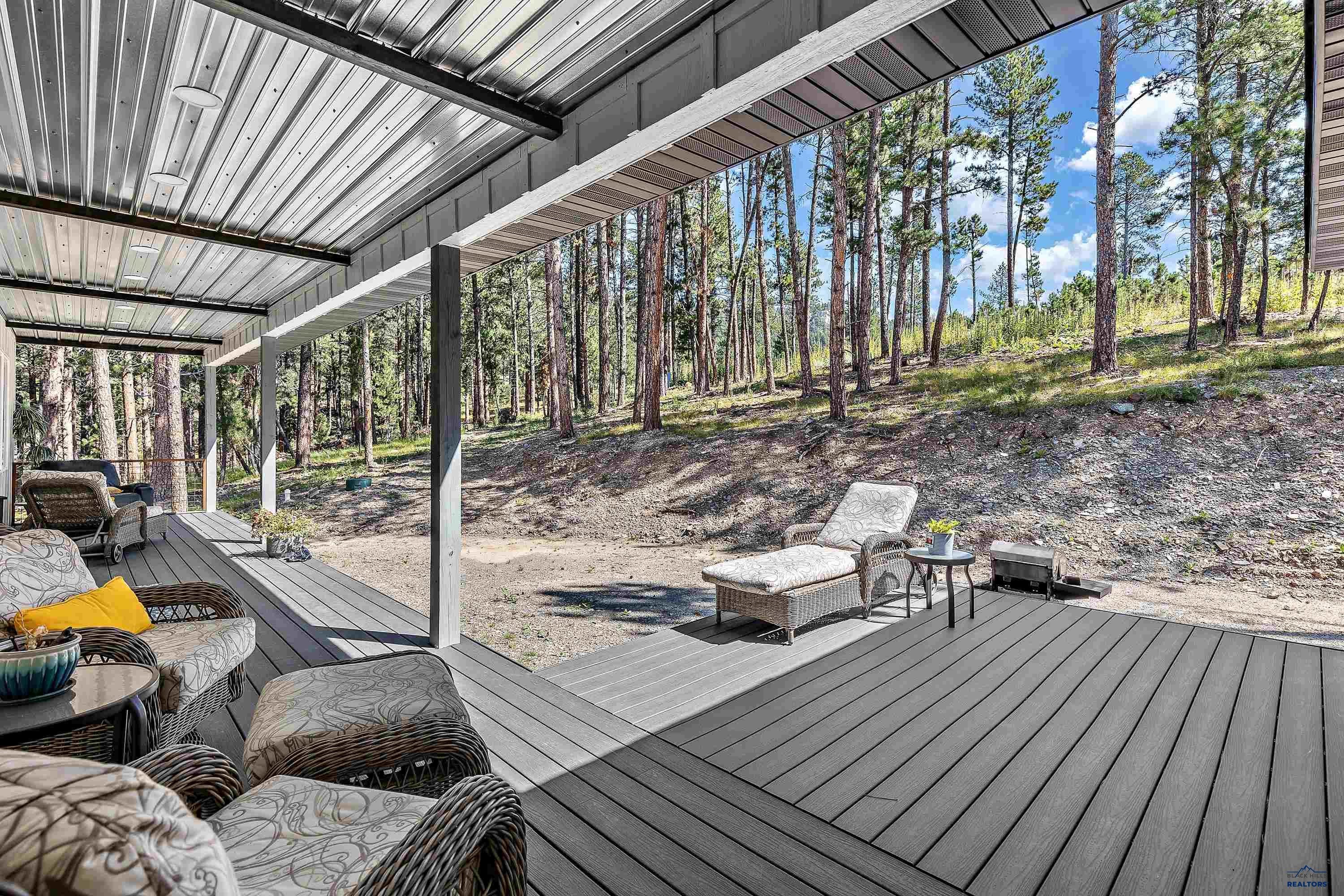 Rapid City, South Dakota, 57702, United States, 3 Bedrooms Bedrooms, ,4 BathroomsBathrooms,Residential,Active,1902956