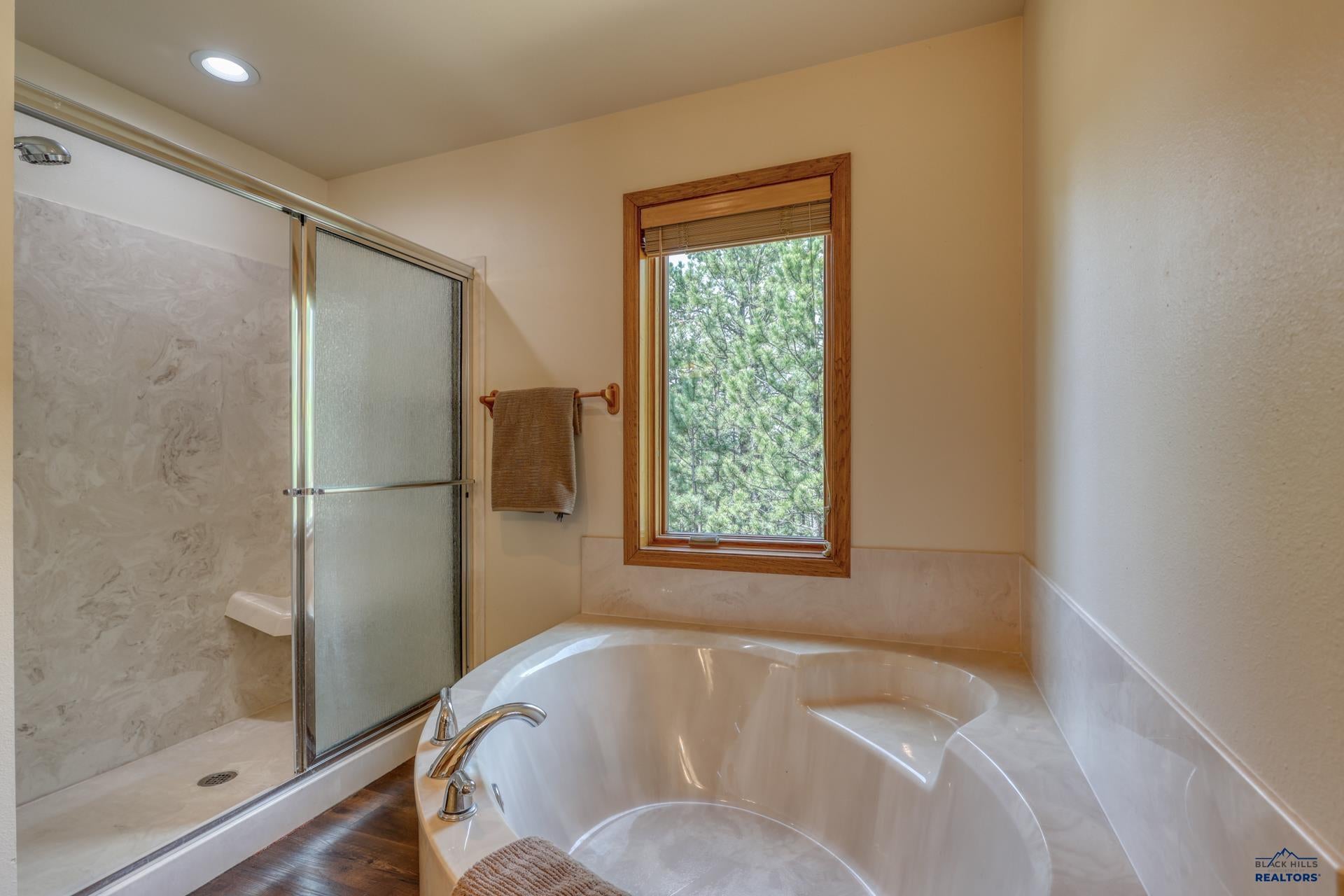 Rapid City, South Dakota, 57702, United States, 4 Bedrooms Bedrooms, ,3 BathroomsBathrooms,Residential,Active,1899194