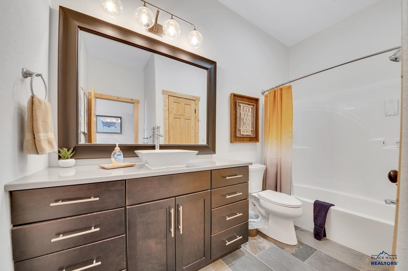 Lead, South Dakota, 57754, United States, 4 Bedrooms Bedrooms, ,3 BathroomsBathrooms,Residential,Active,2007315