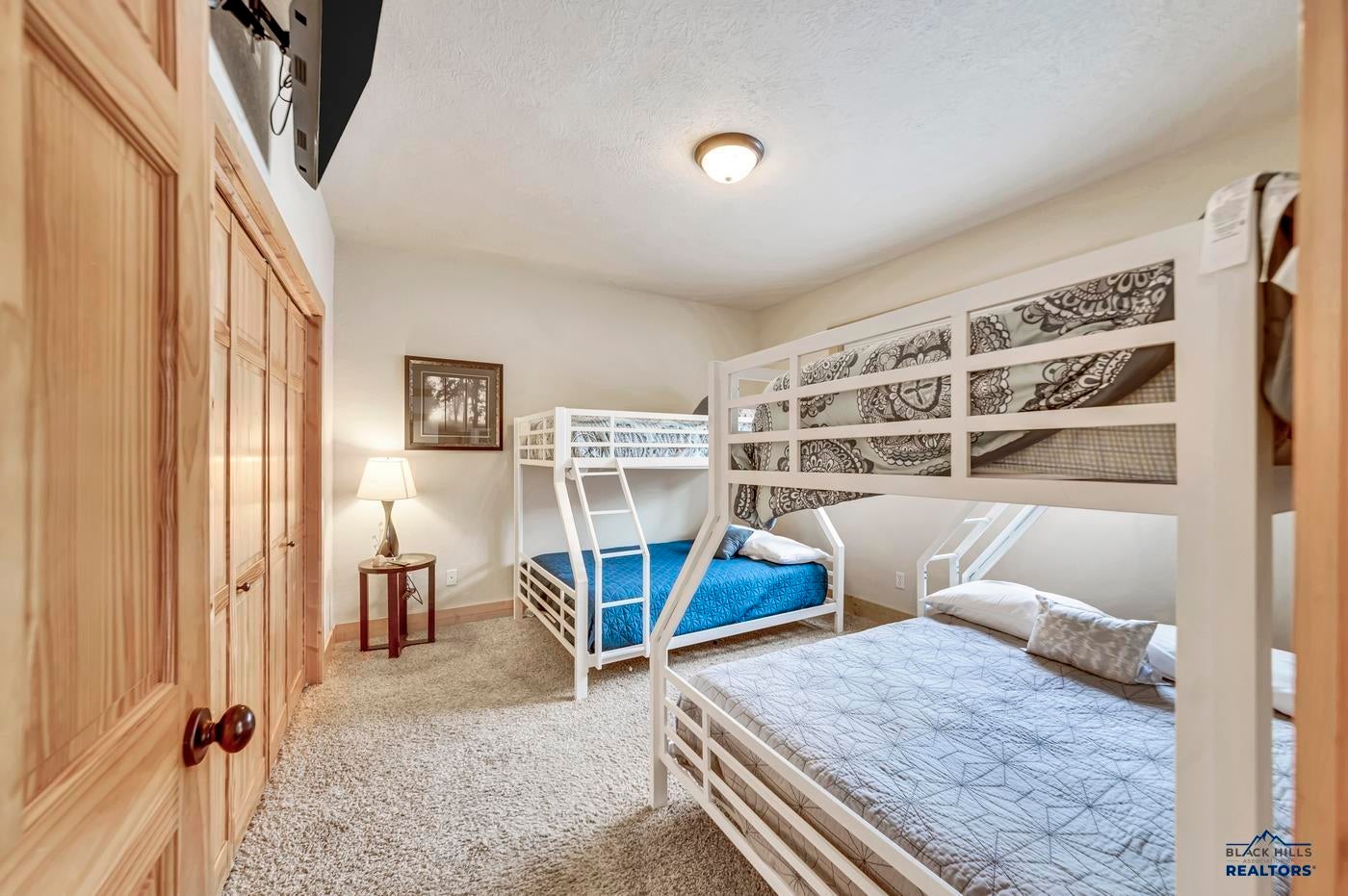 Lead, South Dakota, 57754, United States, 6 Bedrooms Bedrooms, ,5 BathroomsBathrooms,Residential,Active,2006805