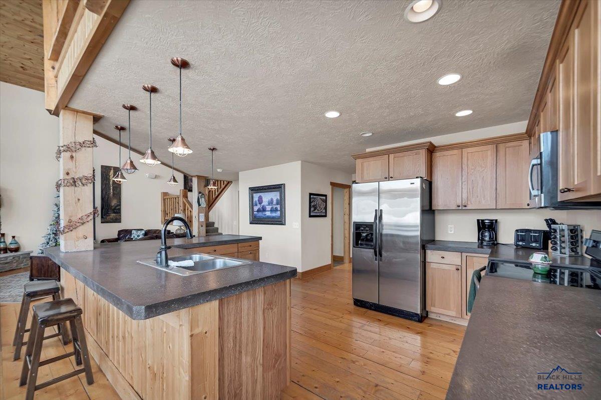 Lead, South Dakota, 57754, United States, 3 Bedrooms Bedrooms, ,4 BathroomsBathrooms,Residential,Active,2007249