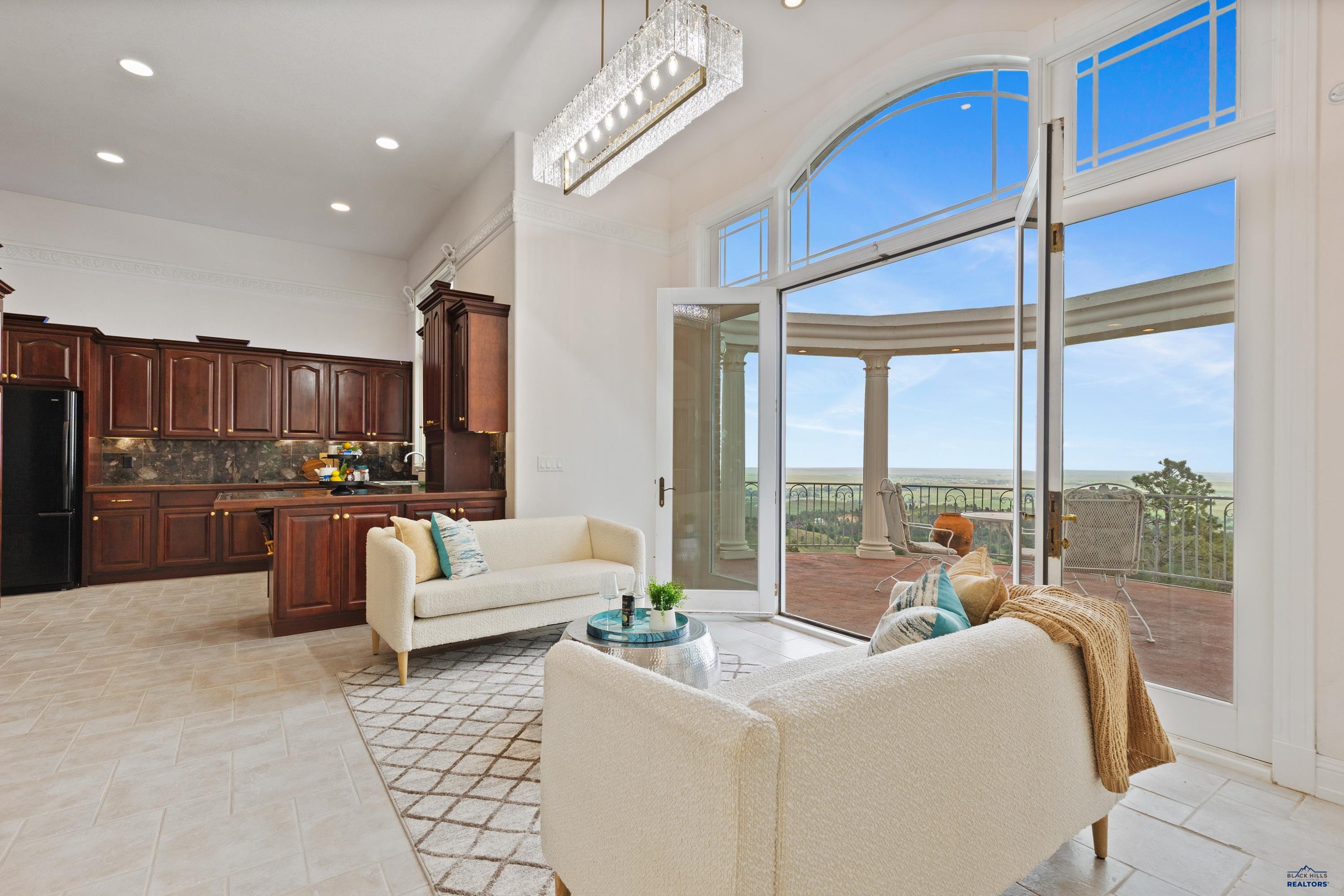 Piedmont, South Dakota, 57769, United States, 4 Bedrooms Bedrooms, ,4 BathroomsBathrooms,Residential,Active,1904172