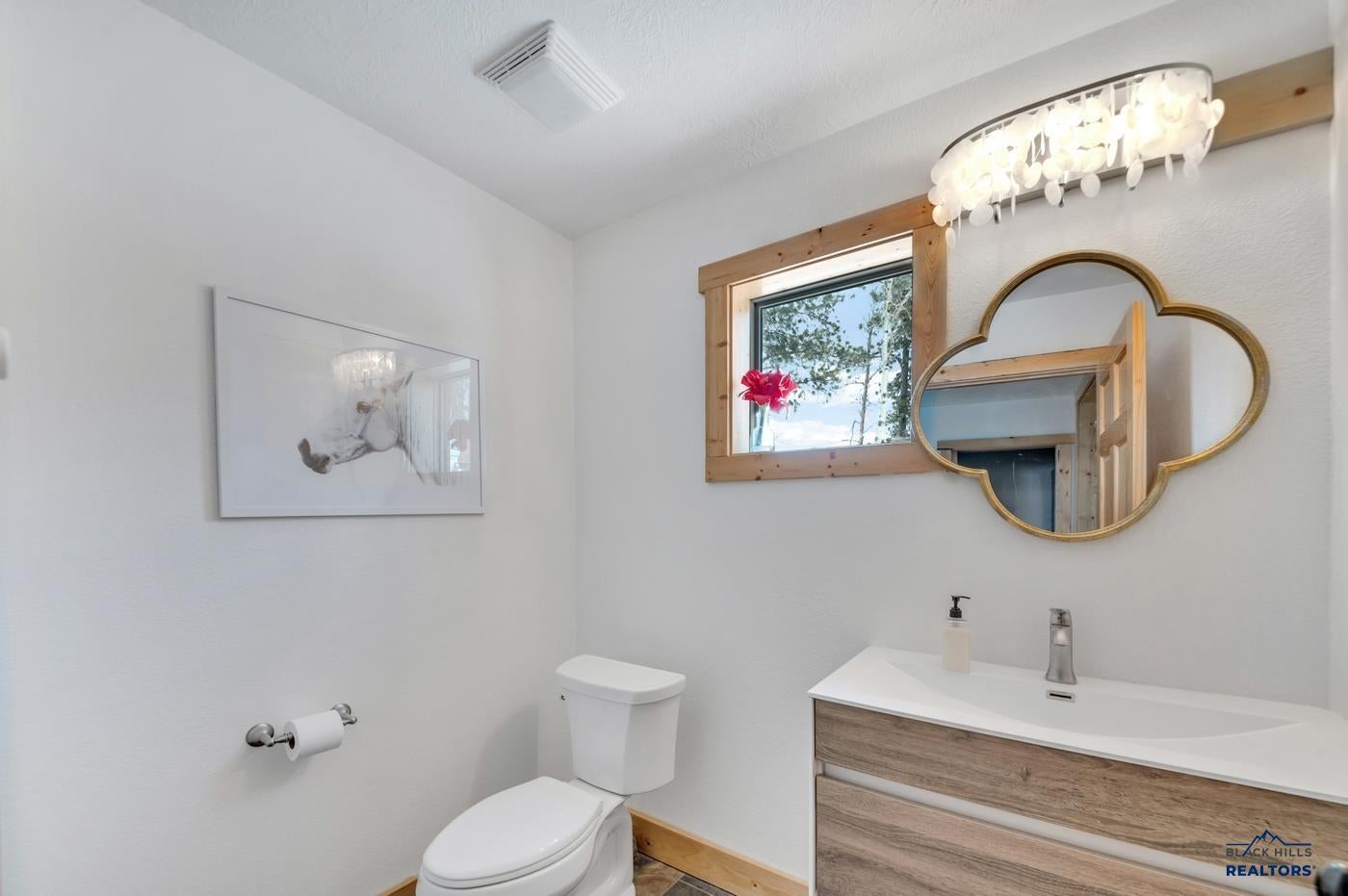 Lead, South Dakota, 57754, United States, 4 Bedrooms Bedrooms, ,3 BathroomsBathrooms,Residential,Active,2006807