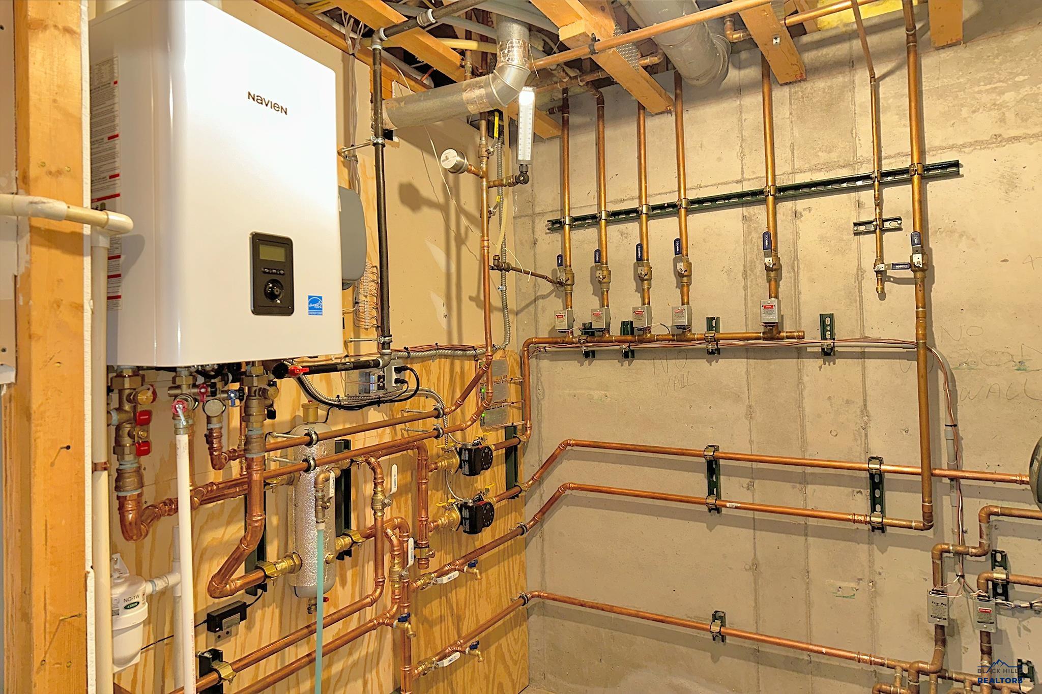 Piedmont, South Dakota, 57769, United States, 4 Bedrooms Bedrooms, ,4 BathroomsBathrooms,Residential,Active,1904172