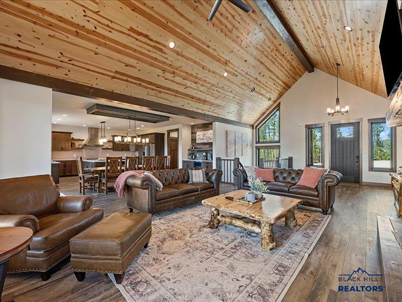 Lead, South Dakota, 57754, United States, ,5 BathroomsBathrooms,Residential,Active,2002332