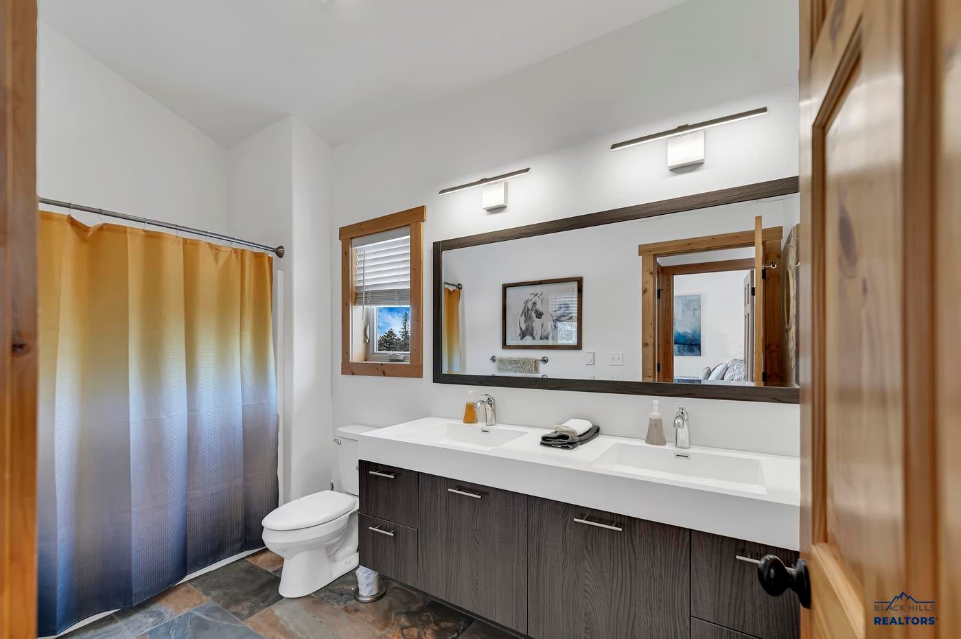 Lead, South Dakota, 57754, United States, 6 Bedrooms Bedrooms, ,5 BathroomsBathrooms,Residential,Active,2006805