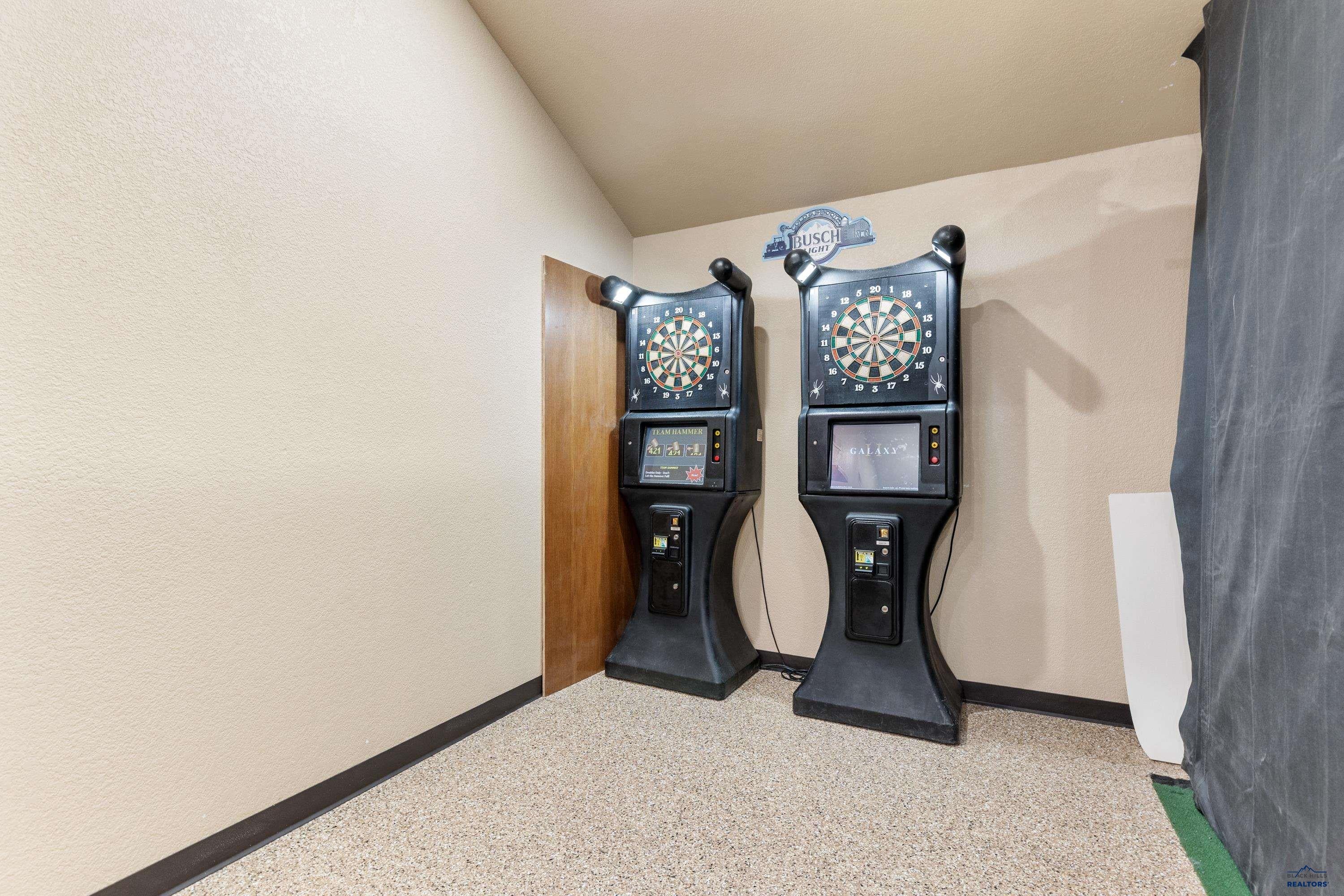 New Underwood, South Dakota, 57761, United States, ,Residential,Active,1828976