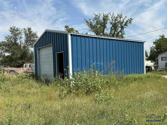 111 6TH AVE, EDGEMONT, SD 57735, photo 2 of 15