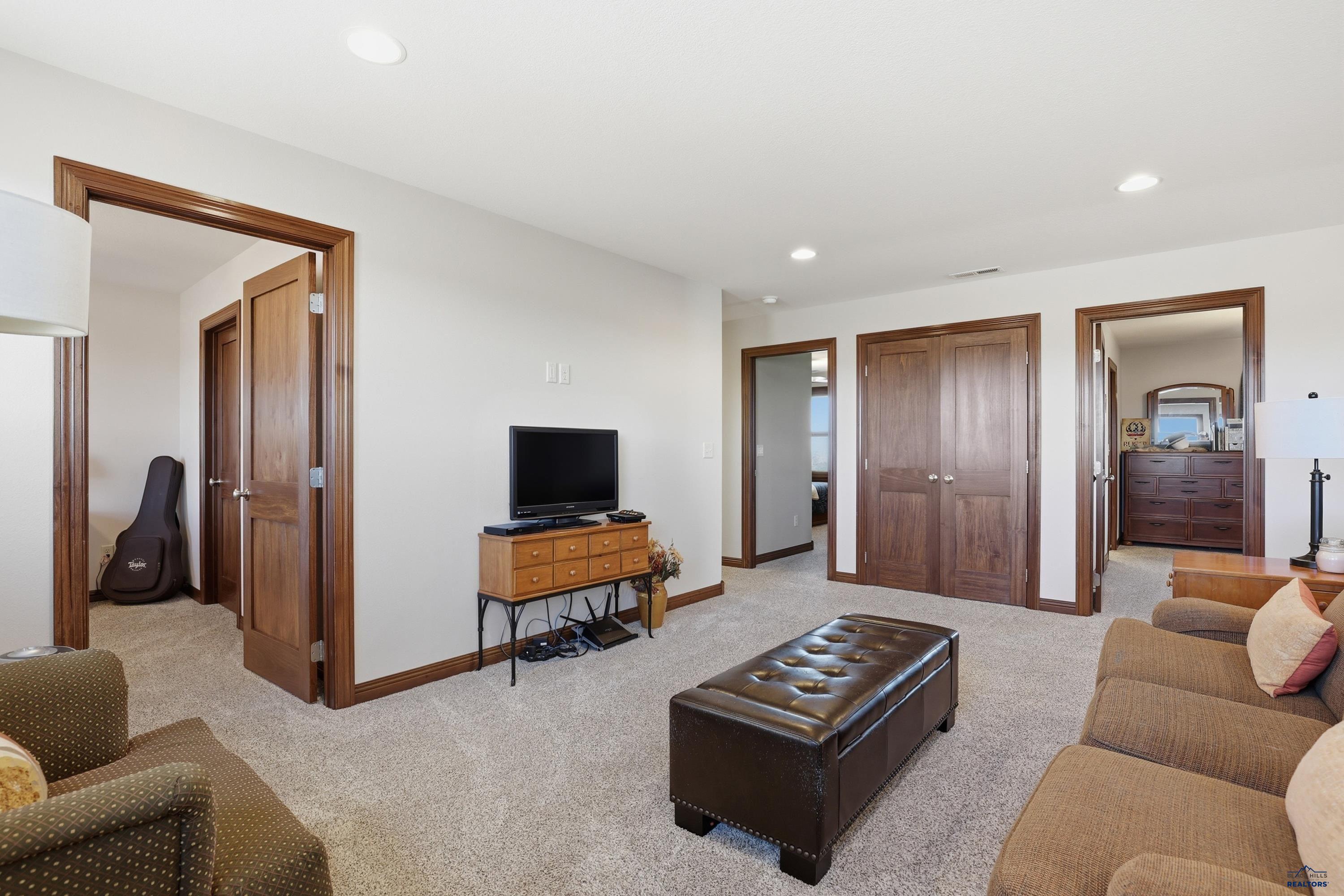 Rapid City, South Dakota, 57702, United States, 5 Bedrooms Bedrooms, ,5 BathroomsBathrooms,Residential,Active,2011458