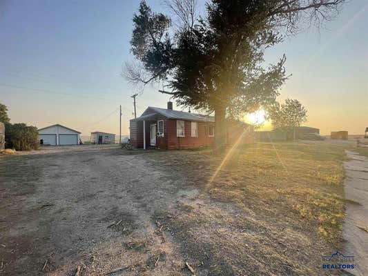 10905 HARNEY RD, EDGEMONT, SD 57735 - Image 1