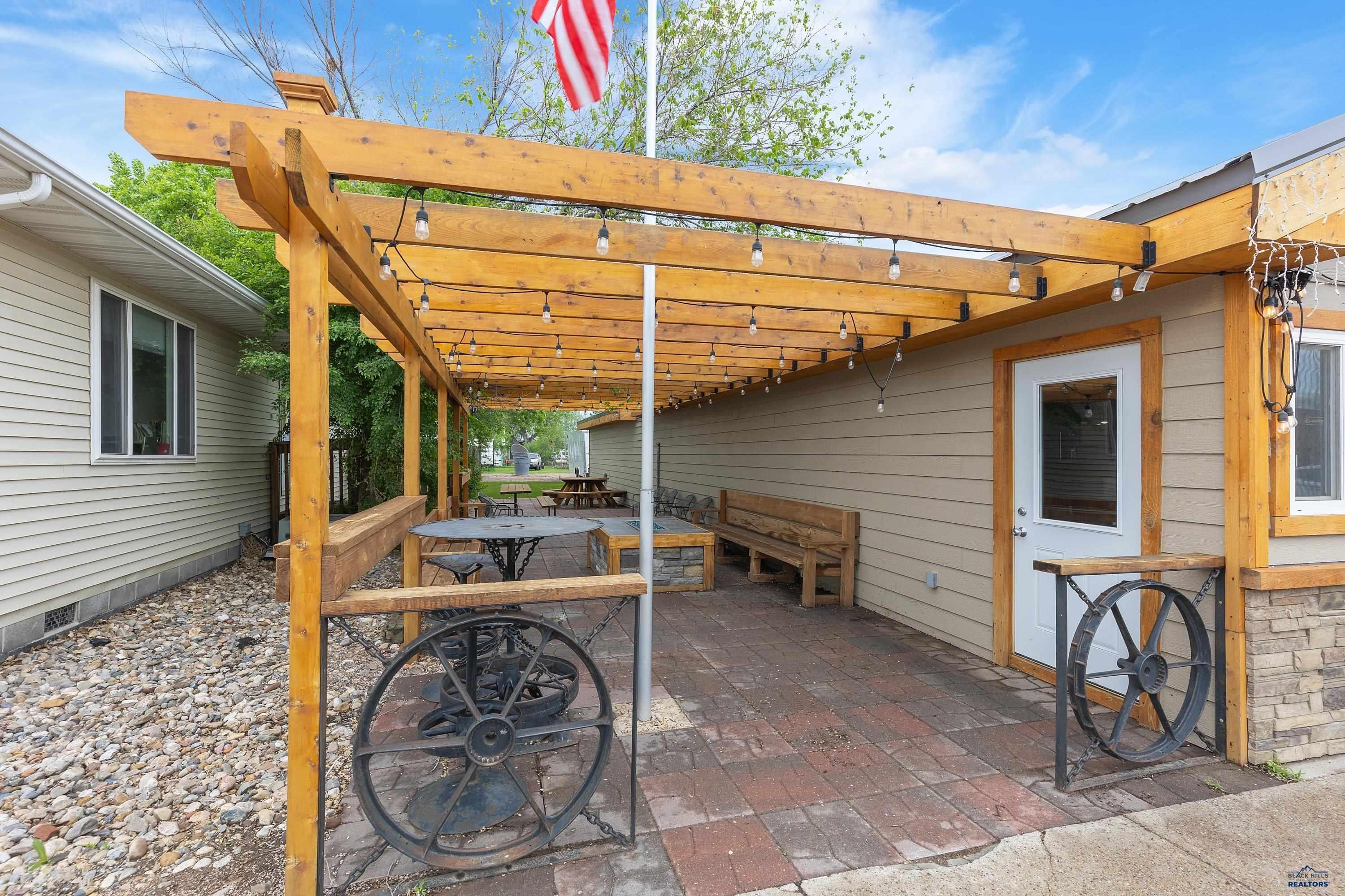 New Underwood, South Dakota, 57761, United States, ,Residential,Active,1828976