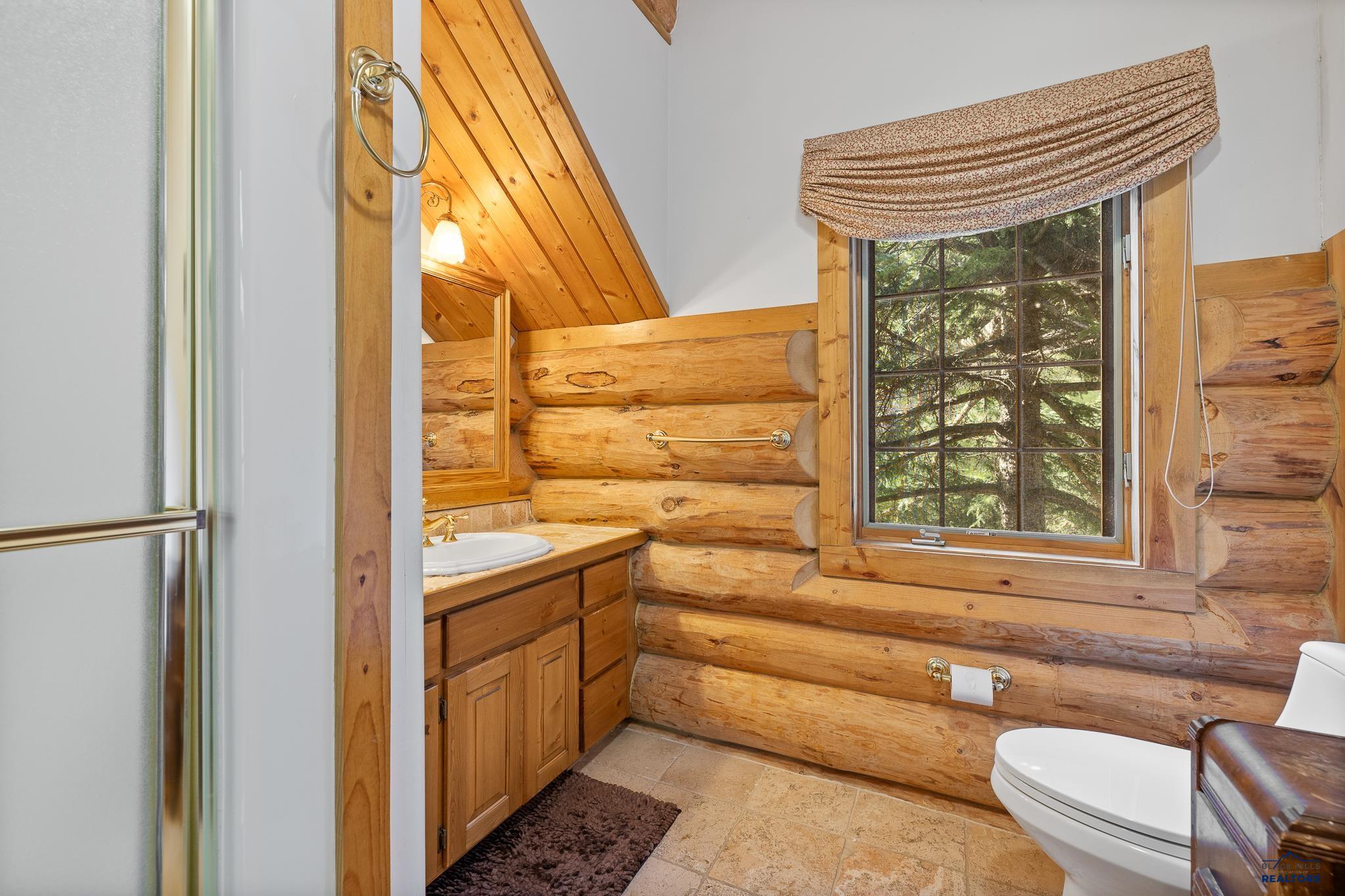 Rapid City, South Dakota, 57702, United States, 3 Bedrooms Bedrooms, ,3 BathroomsBathrooms,Residential,Active,1902954