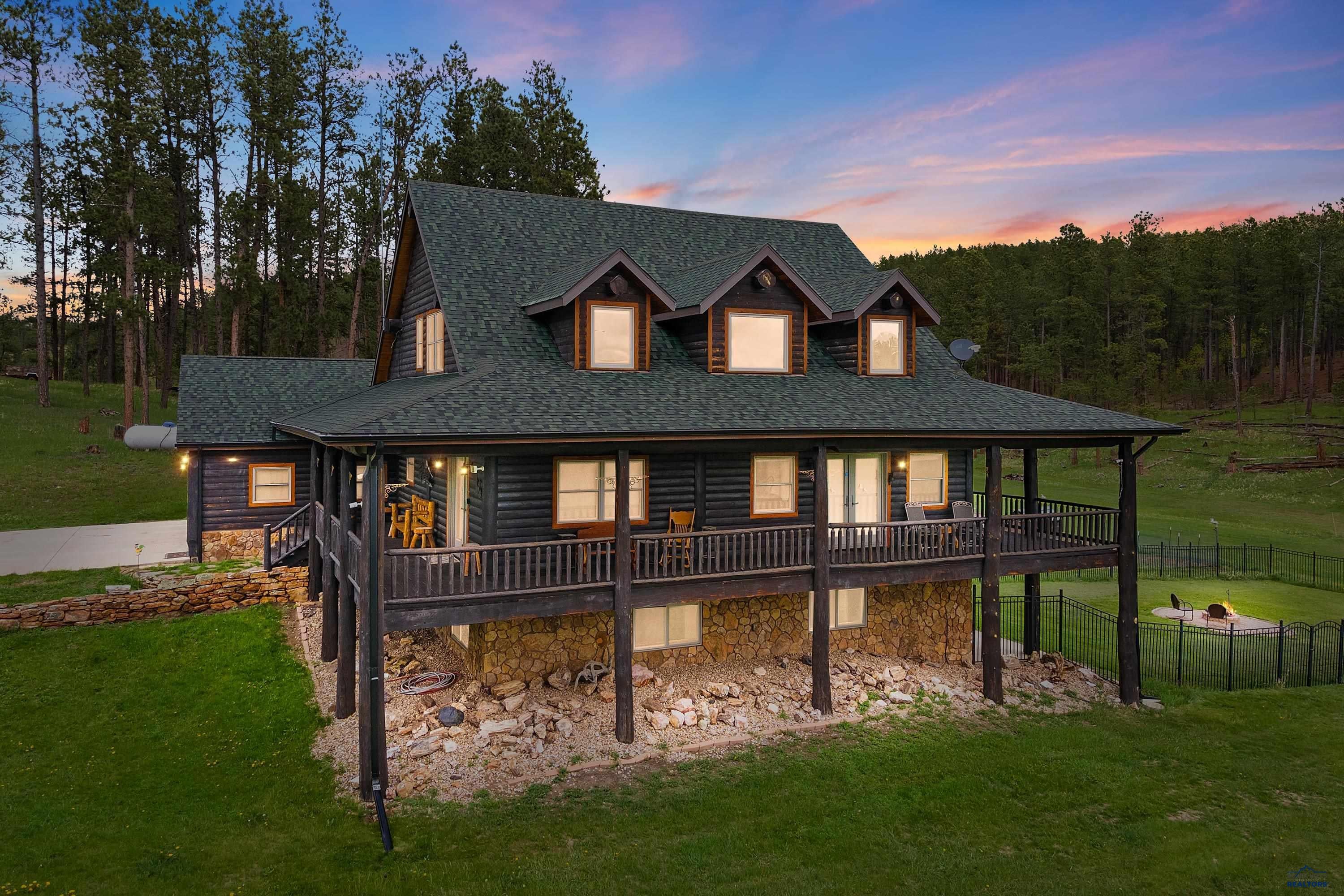 Rapid City, South Dakota, 57702, United States, 6 Bedrooms Bedrooms, ,6 BathroomsBathrooms,Residential,Active,1952058