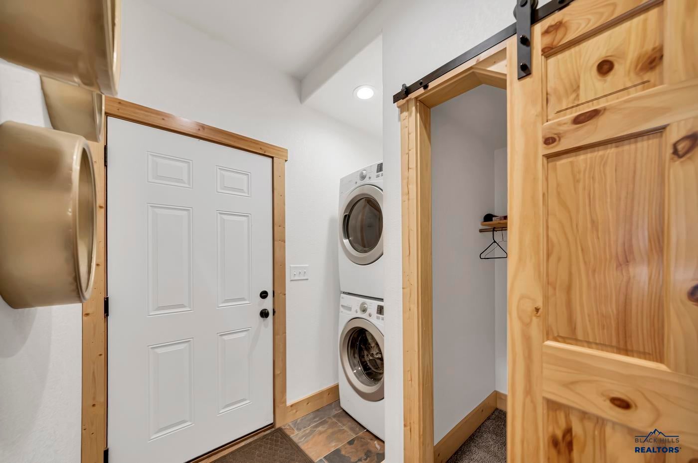 Lead, South Dakota, 57754, United States, 6 Bedrooms Bedrooms, ,5 BathroomsBathrooms,Residential,Active,2006805