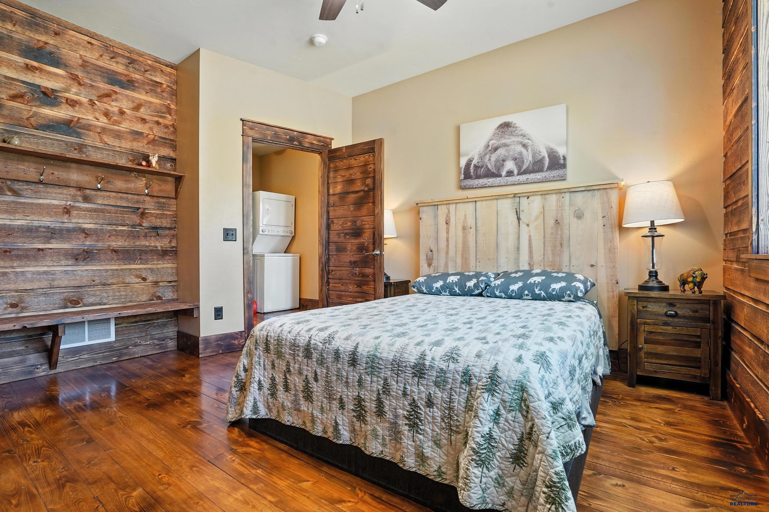 Lead, South Dakota, 57754, United States, 5 Bedrooms Bedrooms, ,4 BathroomsBathrooms,Residential,Active,1945366