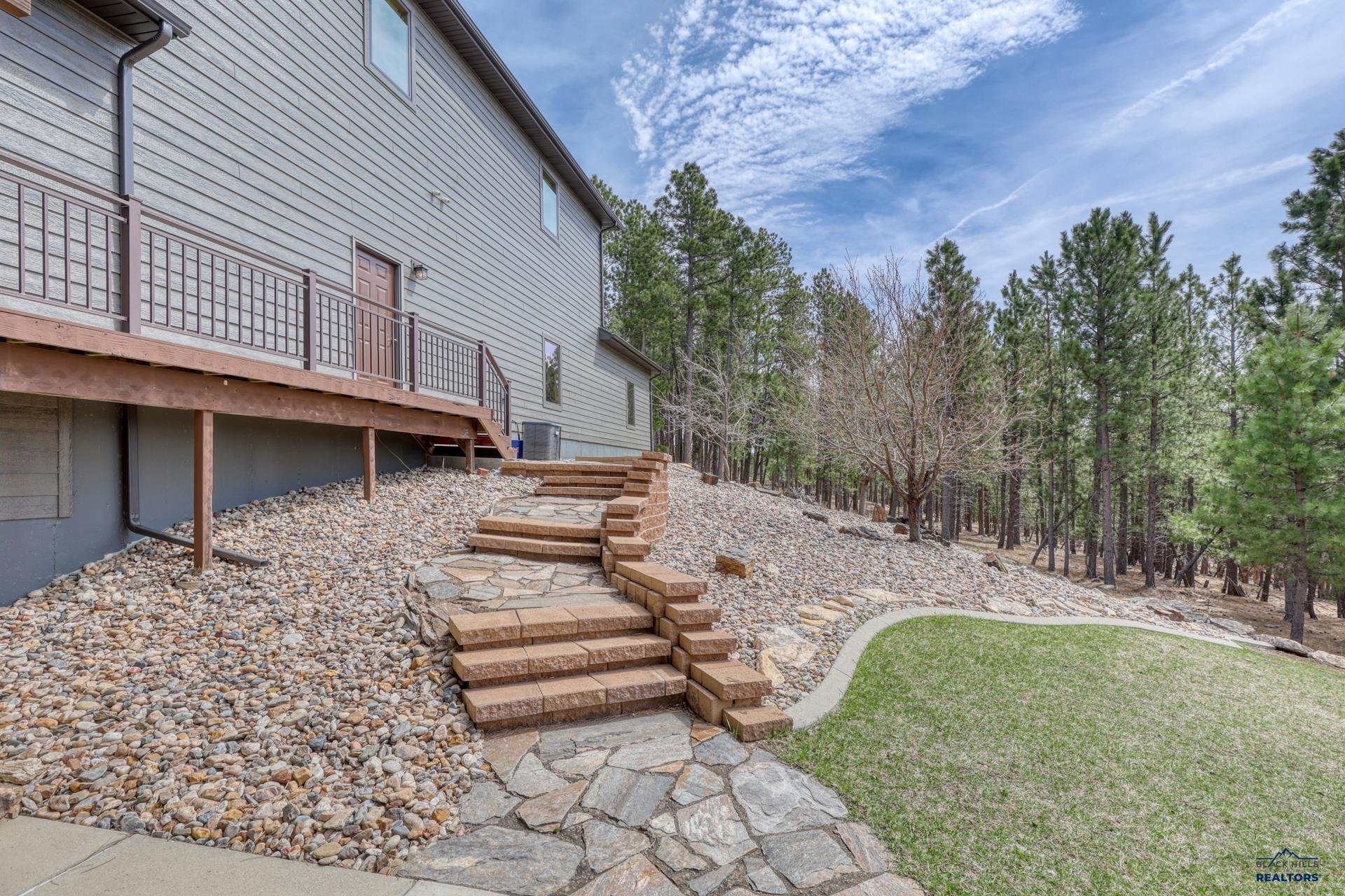 Rapid City, South Dakota, 57702, United States, 4 Bedrooms Bedrooms, ,3 BathroomsBathrooms,Residential,Active,1899194