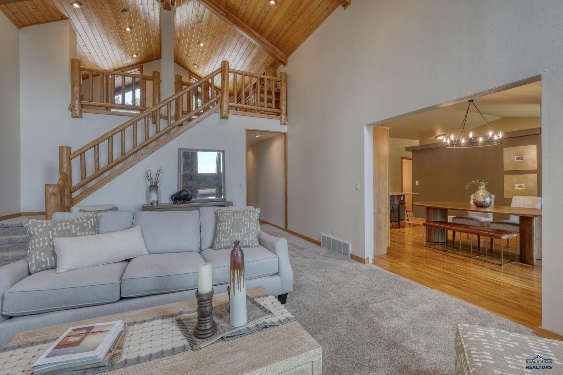 Rapid City, South Dakota, 57702, United States, 4 Bedrooms Bedrooms, ,3 BathroomsBathrooms,Residential,Active,1899194