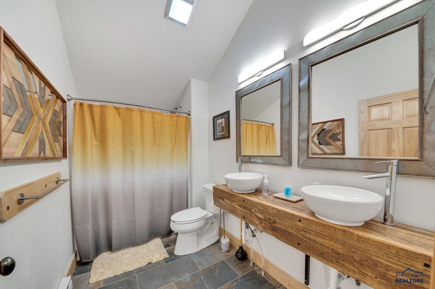 Lead, South Dakota, 57754, United States, 4 Bedrooms Bedrooms, ,3 BathroomsBathrooms,Residential,Active,2006807